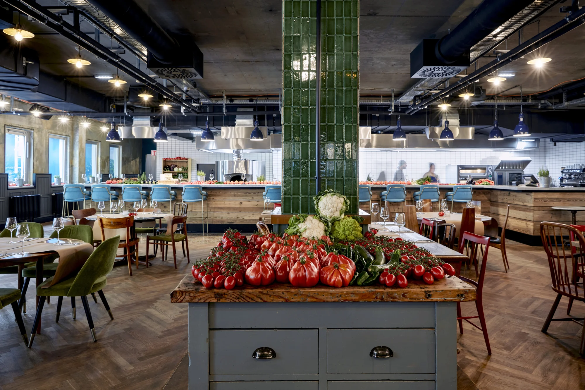 Vídeň: 4* retro hotel 900 m od centra, vstup na obří kolo, snídaně a restaurace vyhlášeného šéfkuchaře