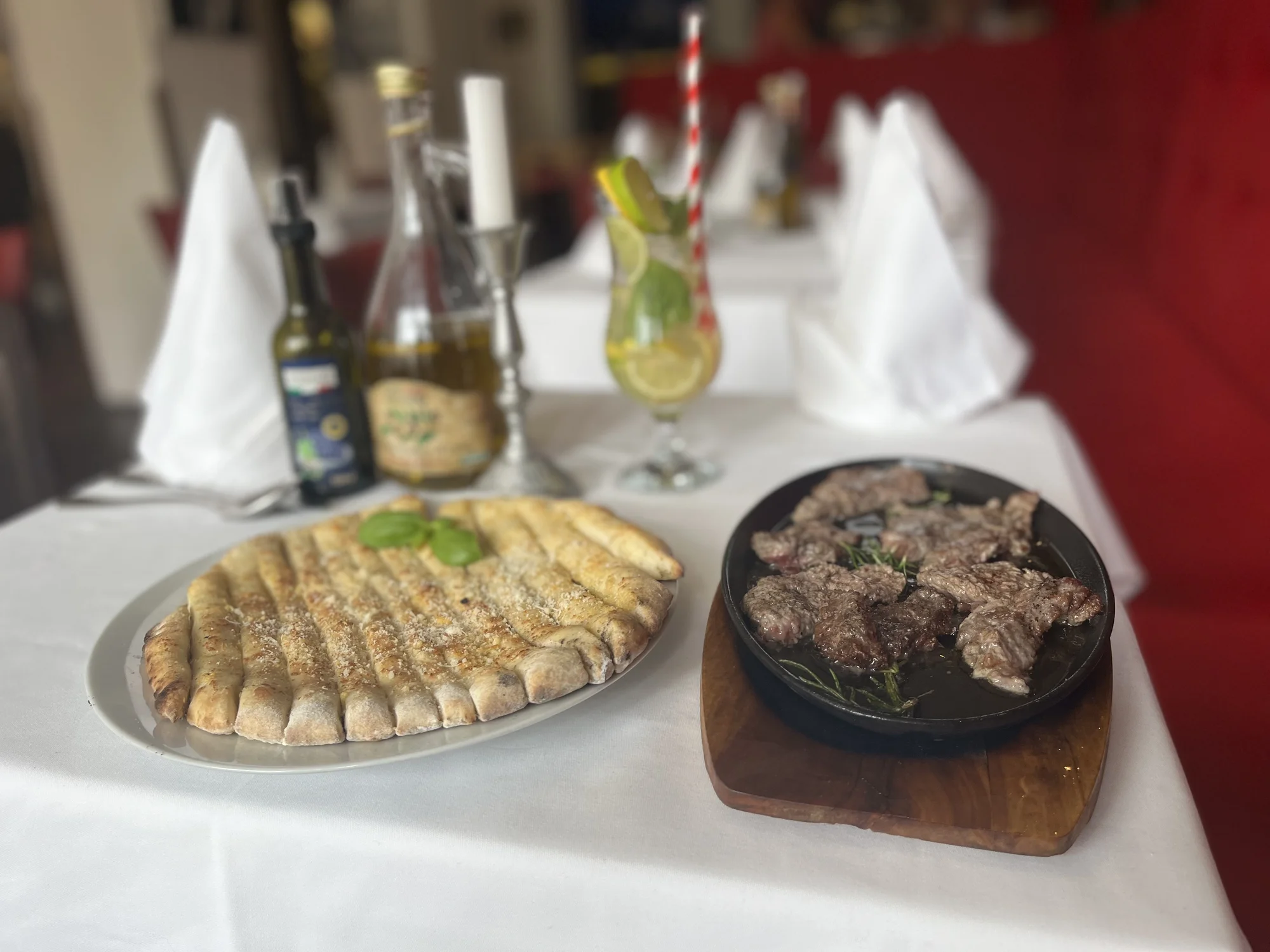 4chodové menu pro dva: mušle, risotto, ryba nebo hovězí steak i láhev vína