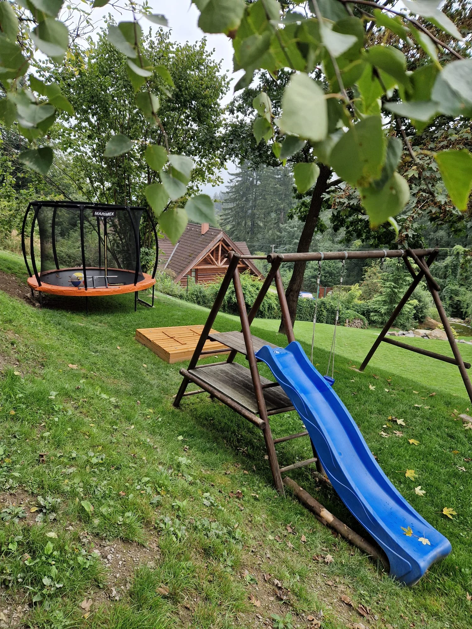 Dovolená s parádním výhledem na Lysou horu: designové apartmány nebo samostatná COOLna