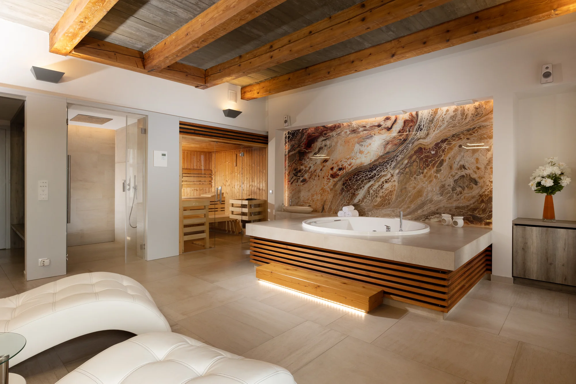 4* dovolená v historickém spa hotelu v centru Olomouce se snídaní a slevou na wellness