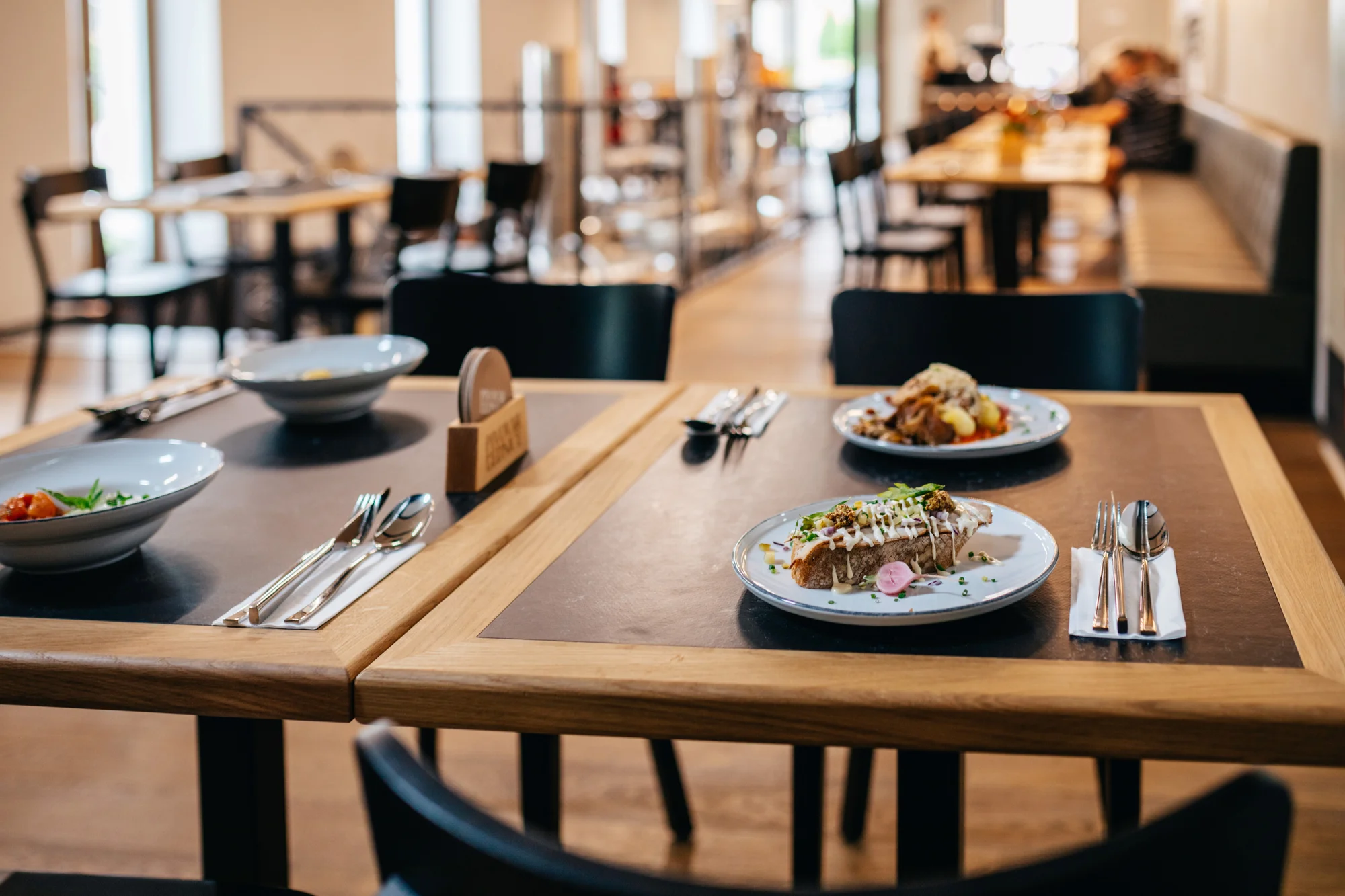 Luxusní resort s pivovarem v centru Lednice: snídaně, na výběr i vířivka či pivní lázeň