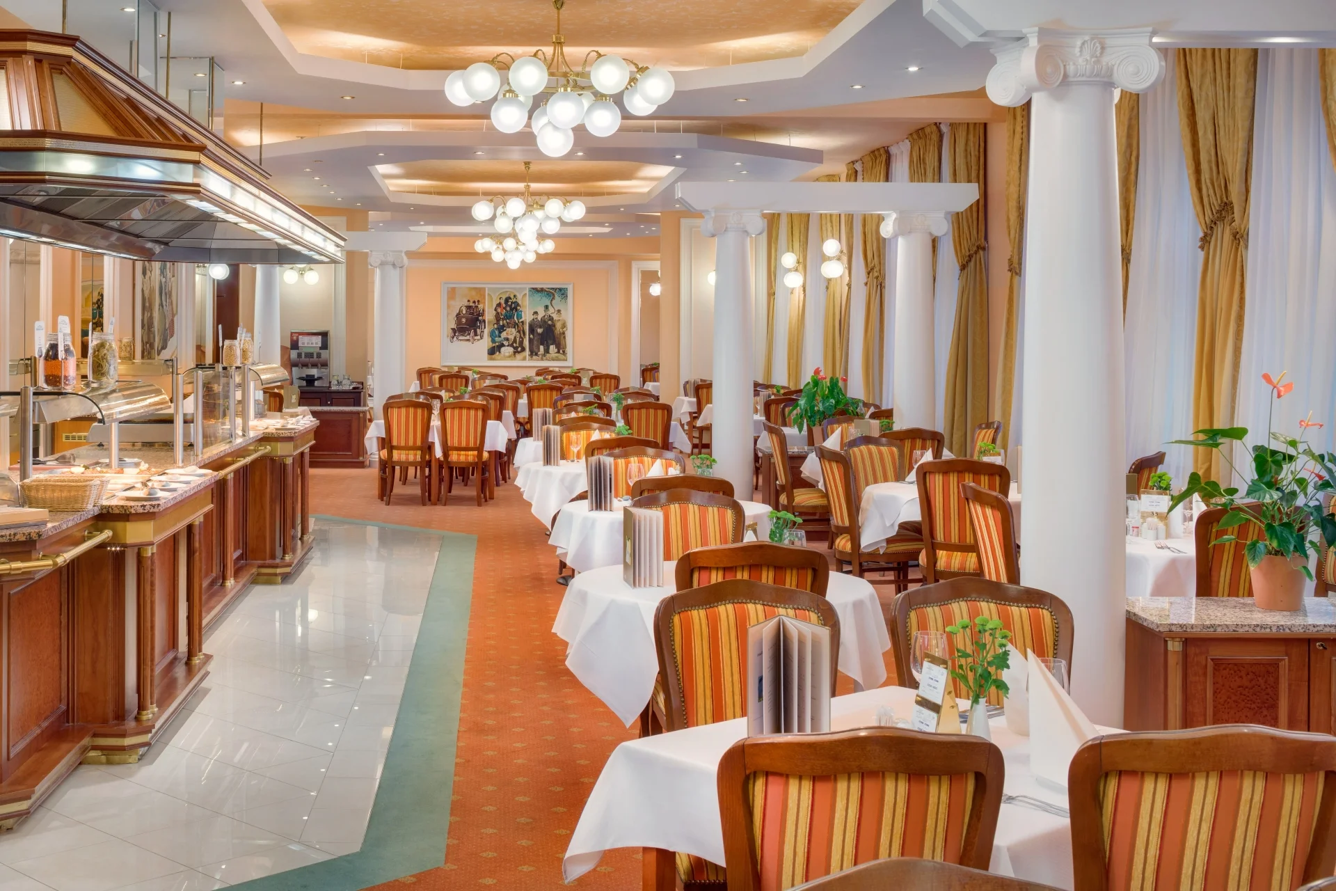4* luxusní hotel v centru Mariánských lázní: polopenze, neomezený wellness i procedury