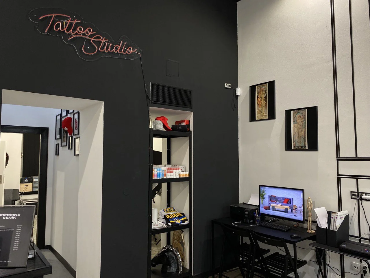 1 500 či 3 500 Kč na cokoliv v tetovacím studiu Vean Tattoo: piercingy, náušnice, šperky, tetování, prostředky na hojení