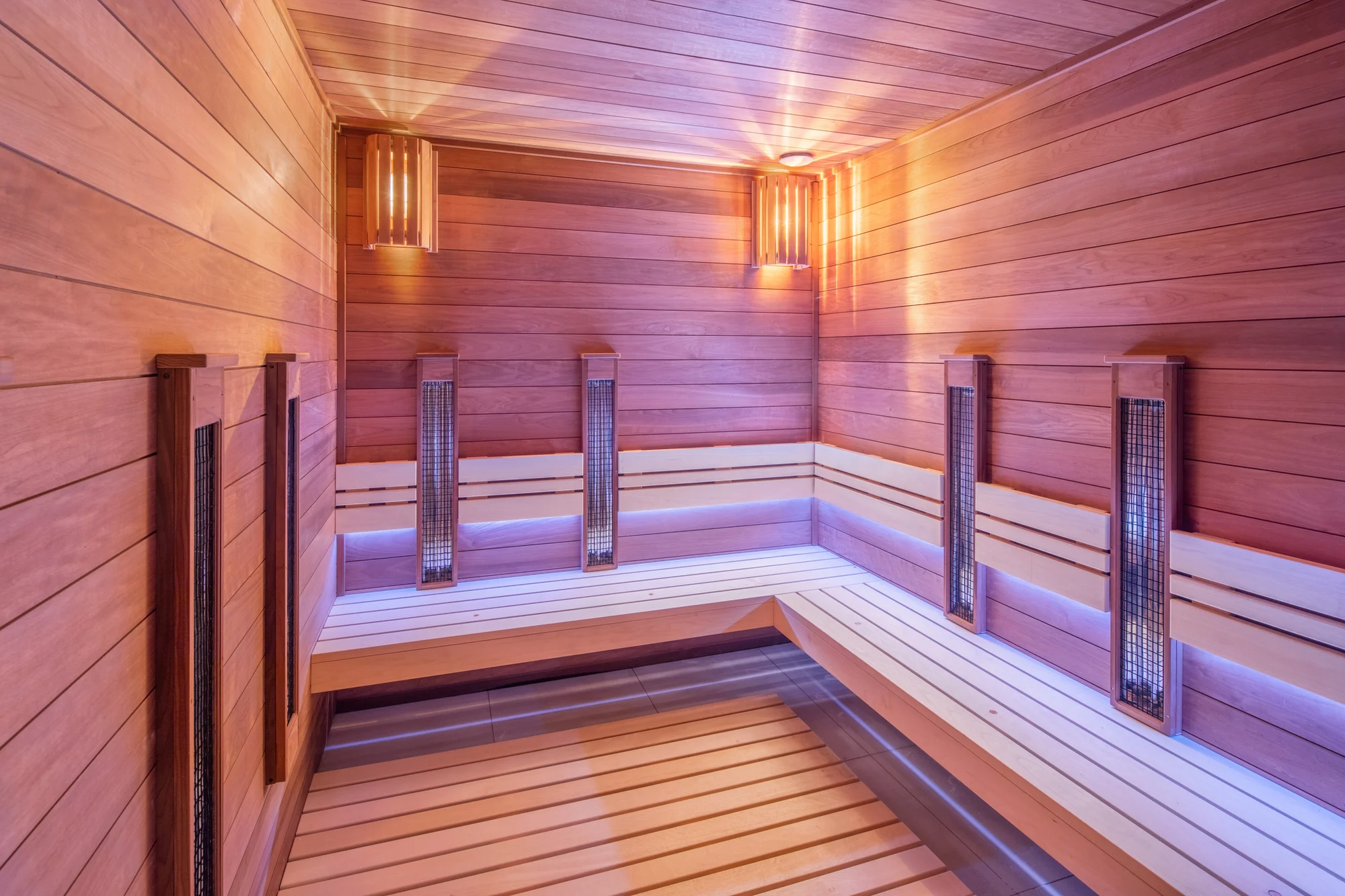 Krásný hotel v Šoproni: polopenze, wellness a poukaz na procedury, dítě zdarma