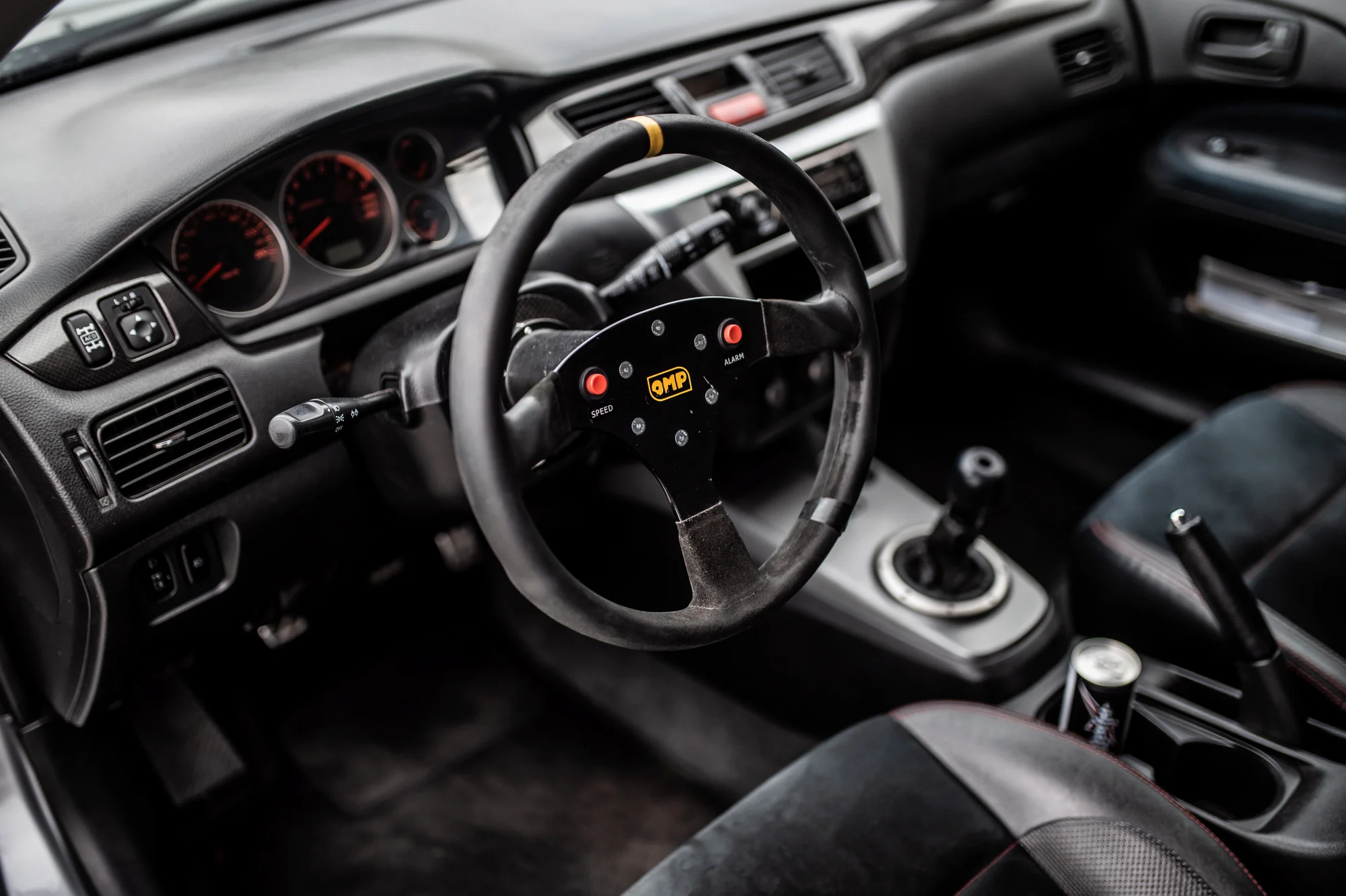 Rally jízda v Mitsubishi Lancer EVO IX: 15–60 min. řízení či spolujízdy