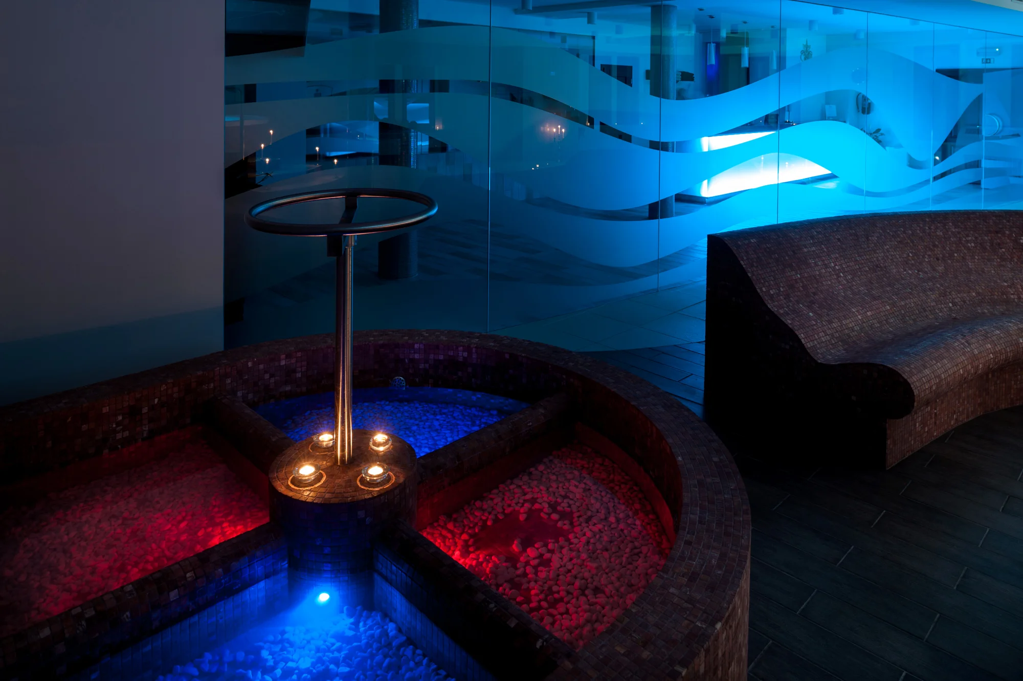 Romantika v Hluboké nad Vltavou: 4* zámecký hotel, luxusní wellness i jídlo