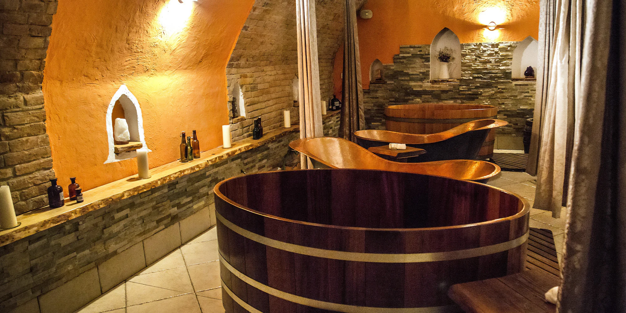 Božská zážitková wellness péče v Beskydech: pivní, čokoládová či středomořská a neomezeně pivo