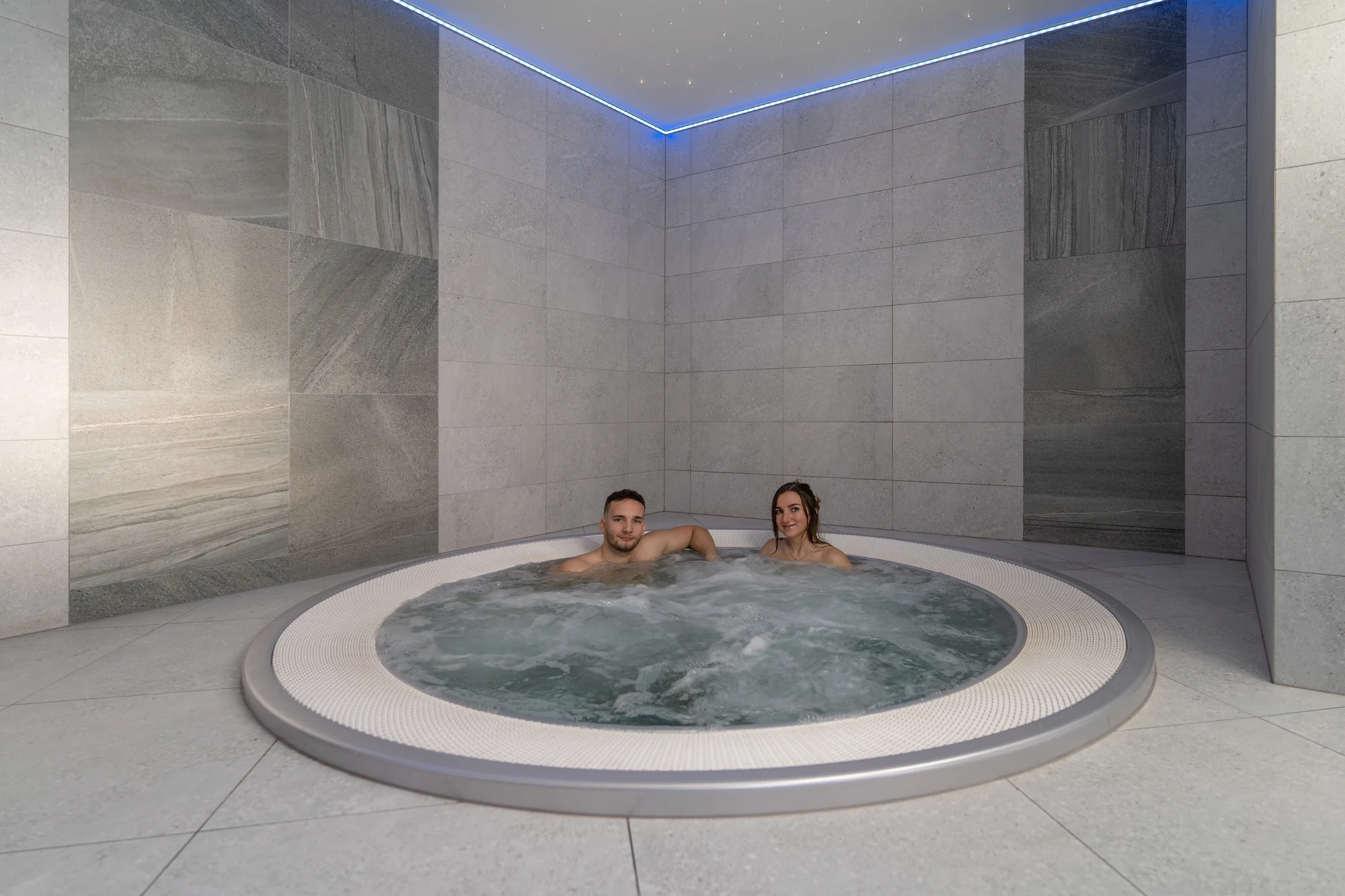 Nabitý pobytový balíček v Jeseníkách: wellness, polopenze, sport a zábava
