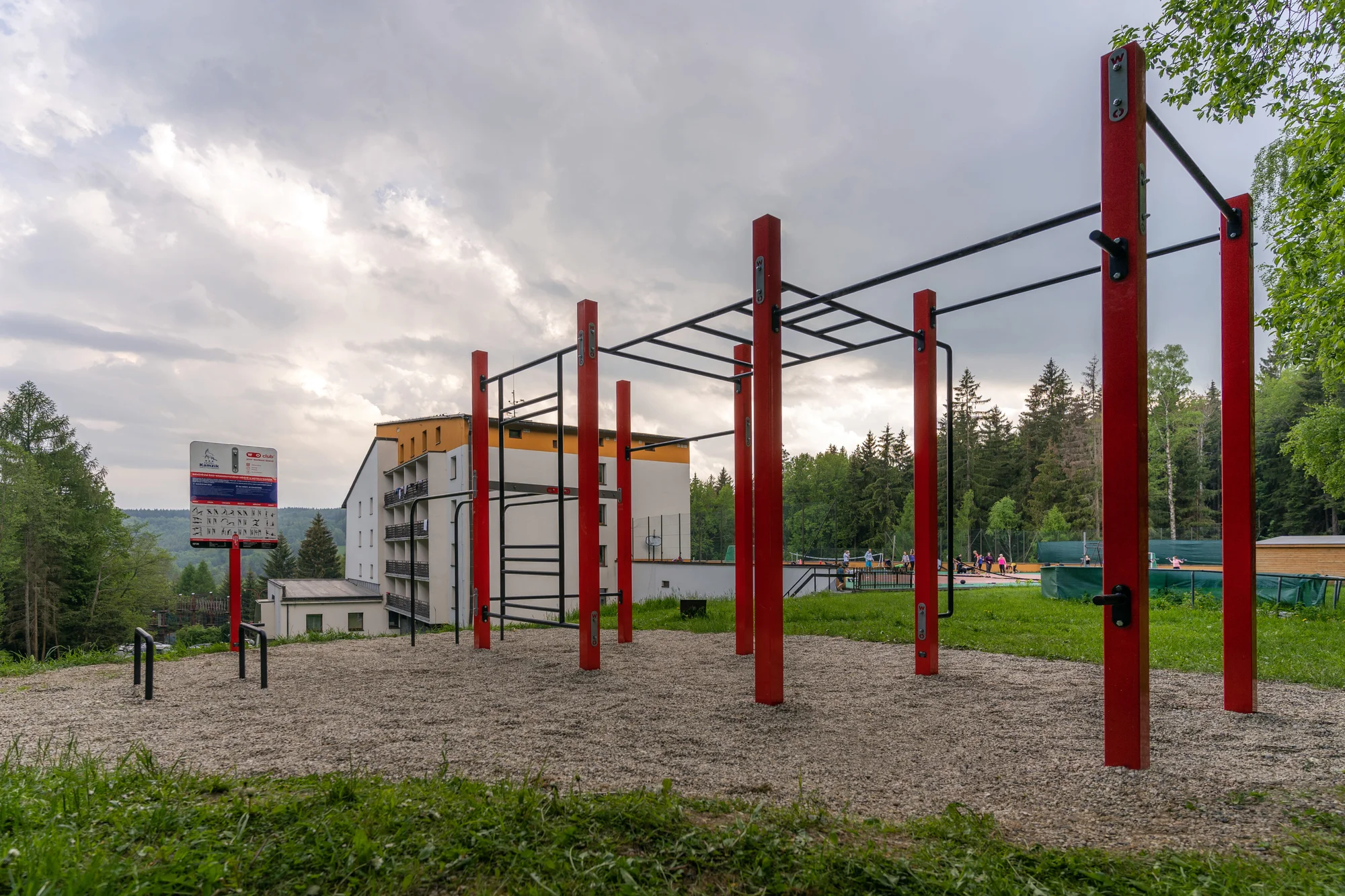 Nabitý pobytový balíček v Jeseníkách: wellness, polopenze, sport a zábava