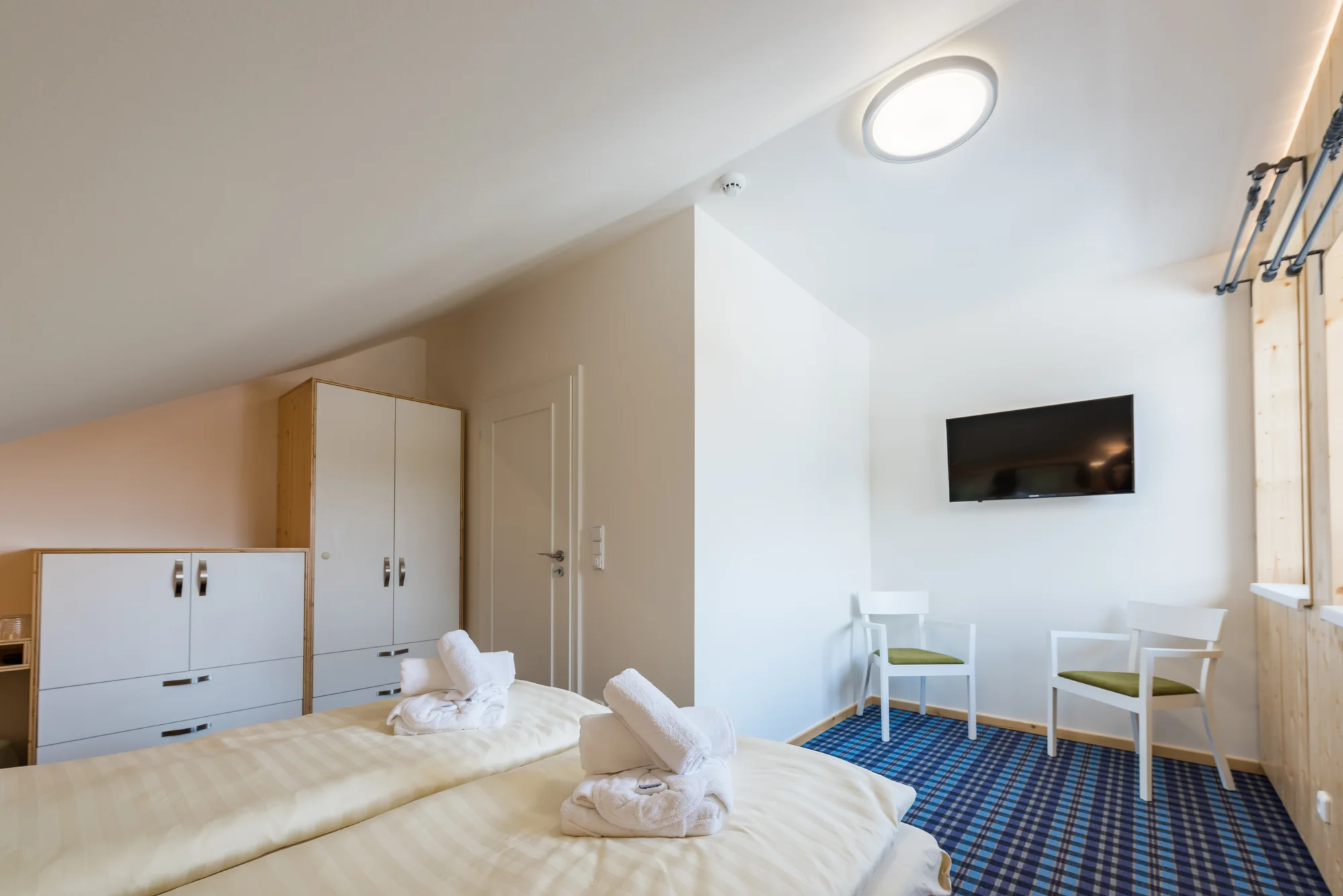 Nový hotel v šumavských Prášilech: uprostřed botanické zahrady, se snídaní či polopenzí a wellness