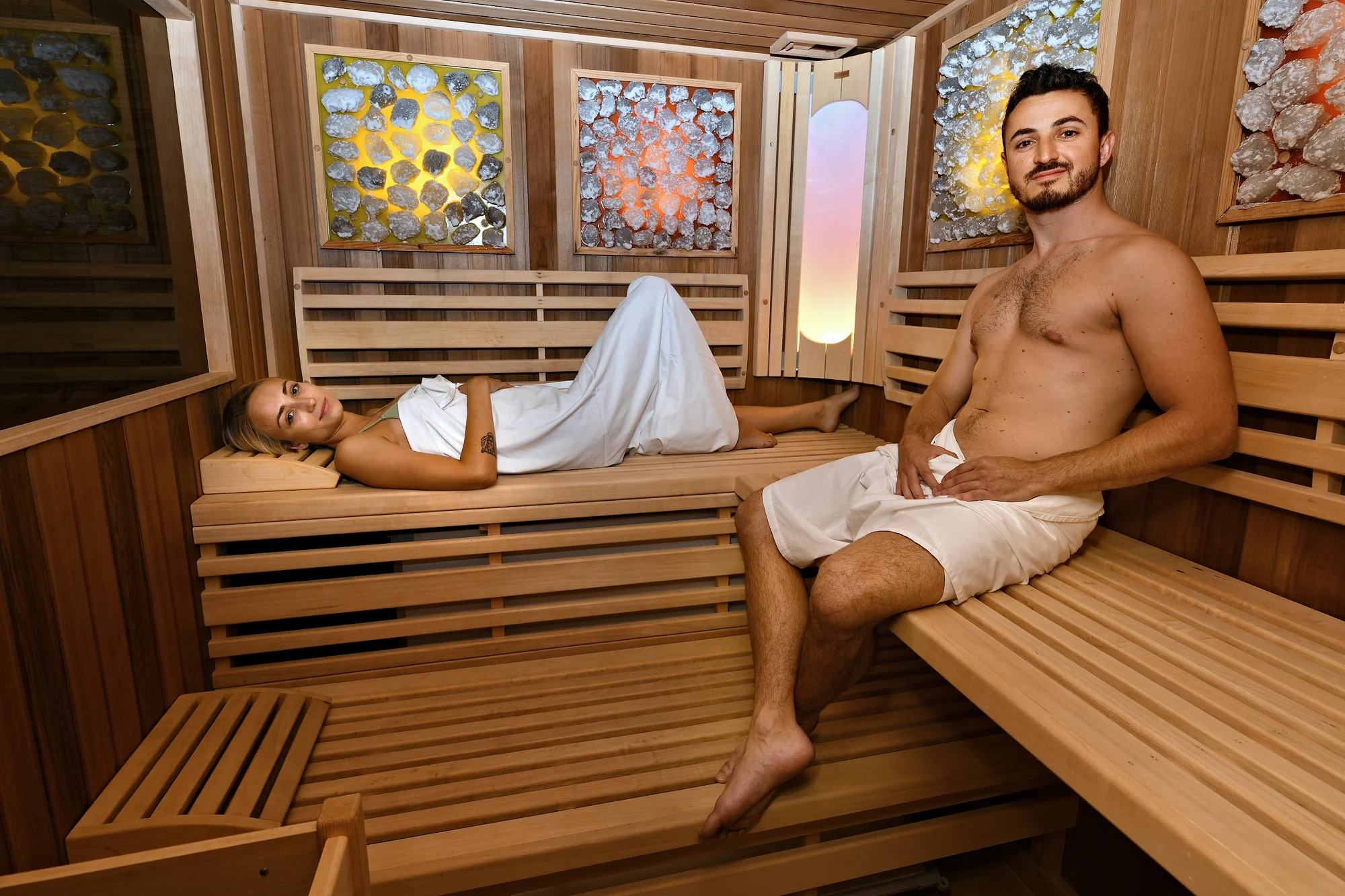 Privátní wellness: sauny i vířivka nebo luxusní balíček plný romantiky pro 2 os.