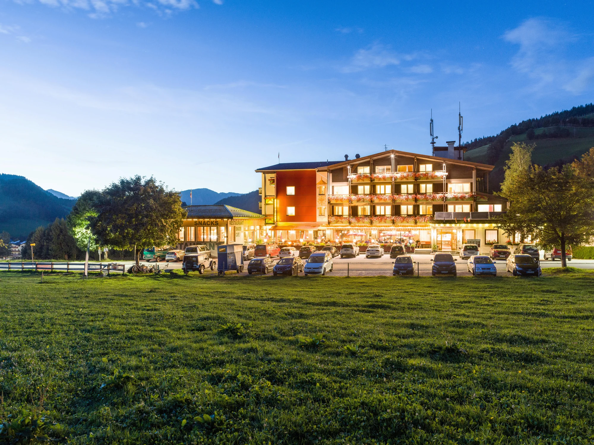 Dovolená v Rakousku: hotel v horách, polopenze, neomezený wellness a zdarma atrakce v okolí