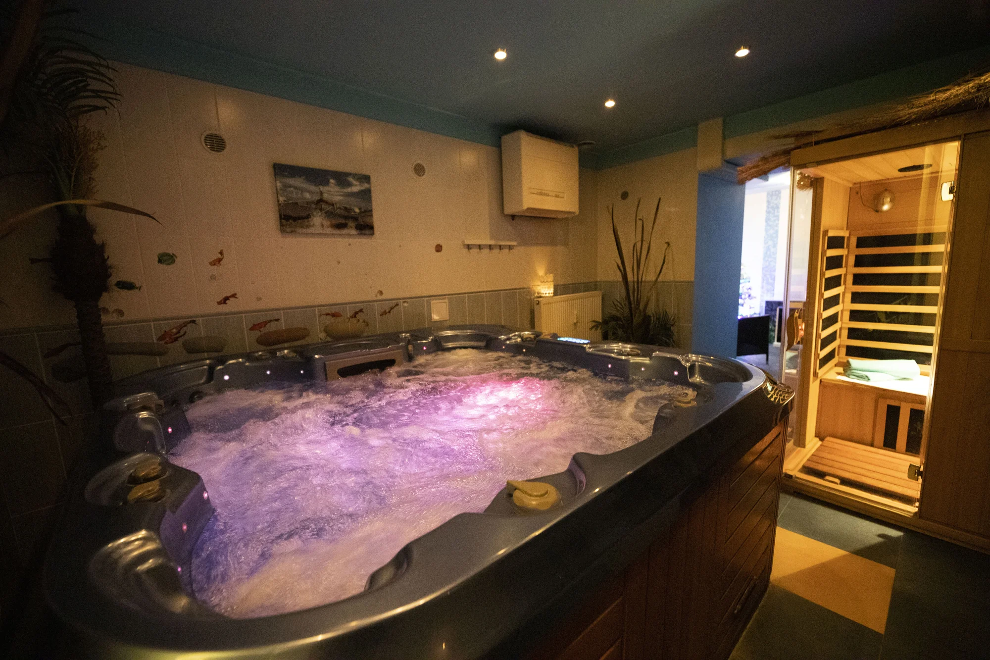 60 až 120 min. v privátním wellness, masáž, zábal rukou a nohou i sklenka vína