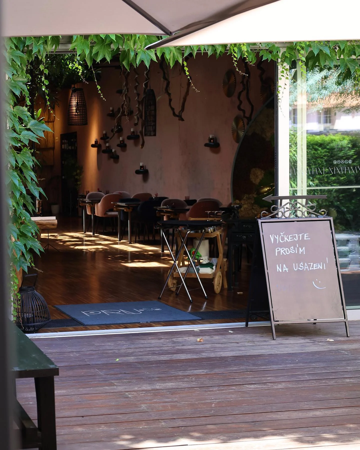 Kurz indonéské kuchyně od Café Buddha: příprava tříchodového menu i konzumace