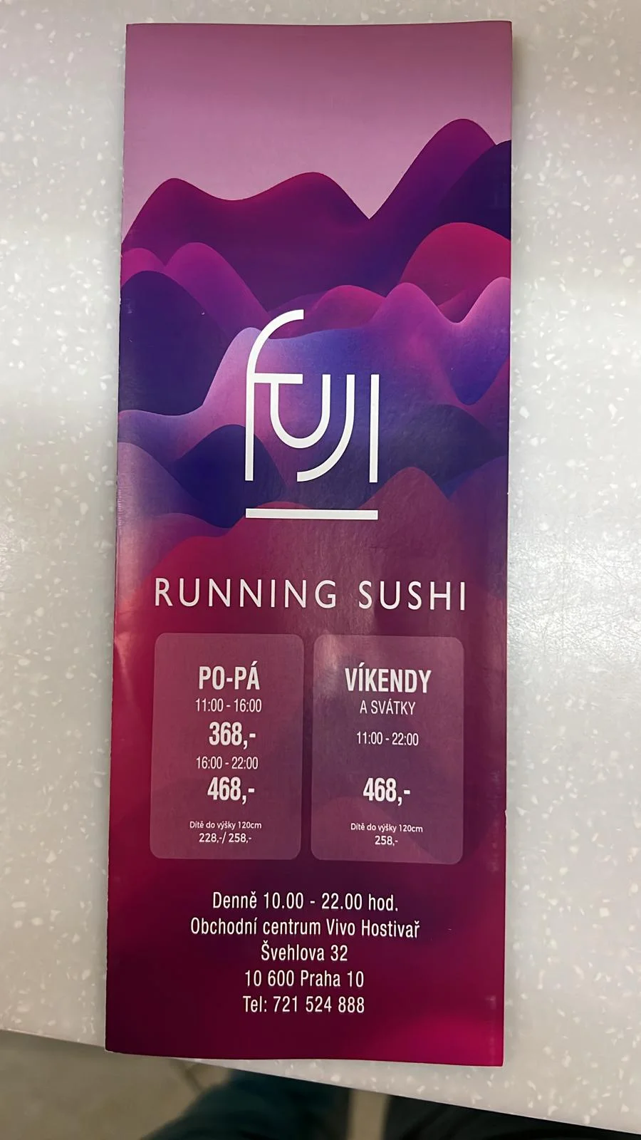 Asie v OC Park Hostivař: 2 hodiny neomezeného hodování running sushi s grilem na stole