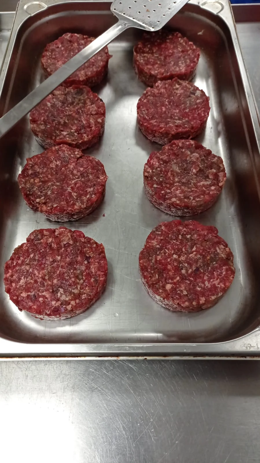 Burger, palačinka s borůvkami a balení místních perníčků pro dva i rodinu
