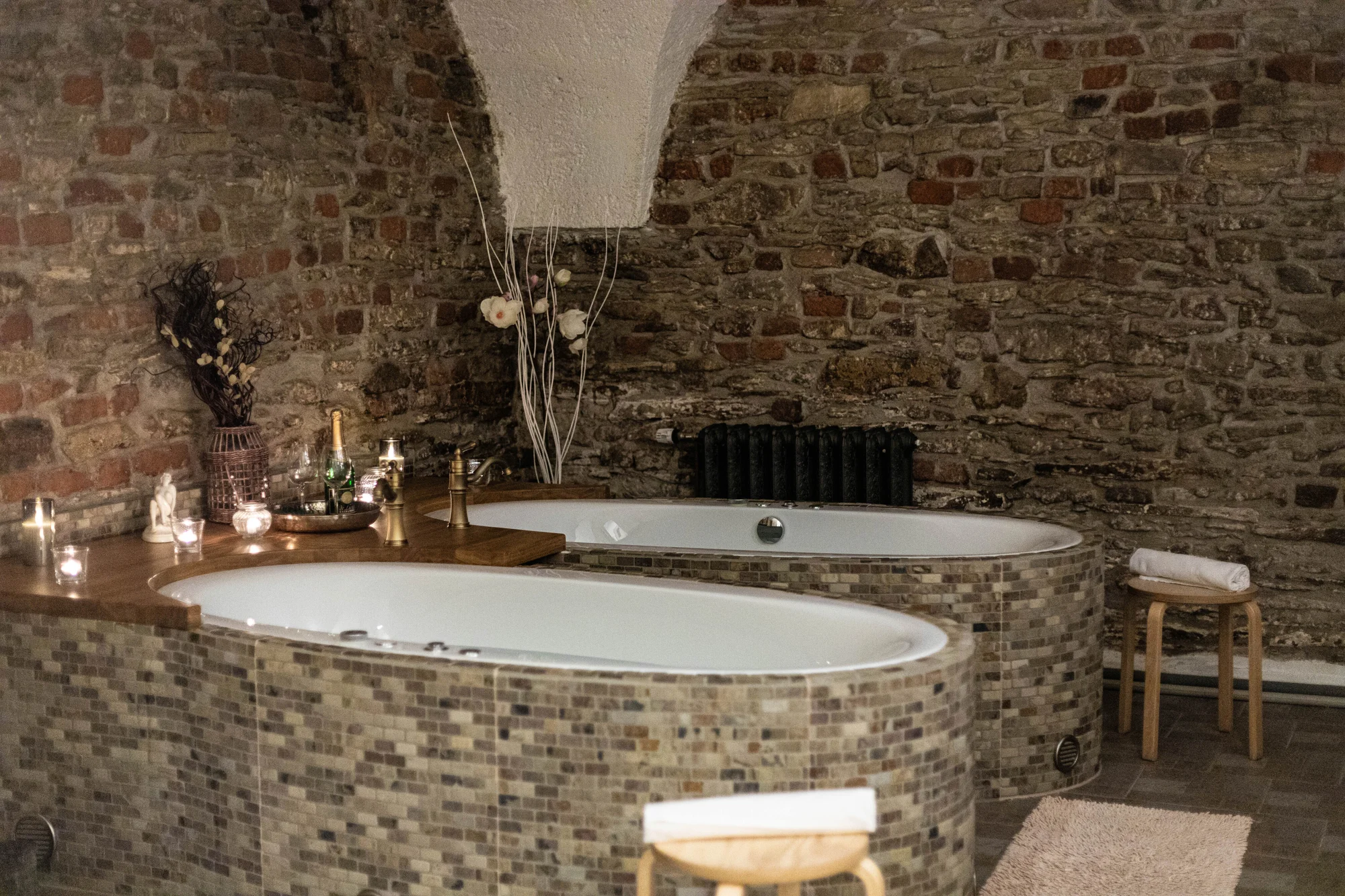 Královský pobyt v srdci Poděbrad: ubytování se snídaní nebo i masáží či wellness