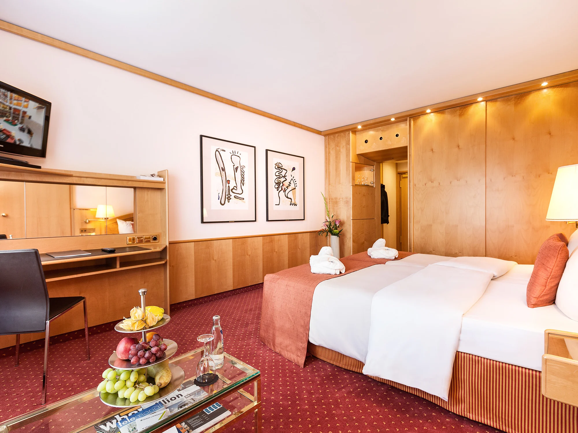 4* hotel v centru Berlína: snídaně, wellness, currywurst i pivo a voda na každý den
