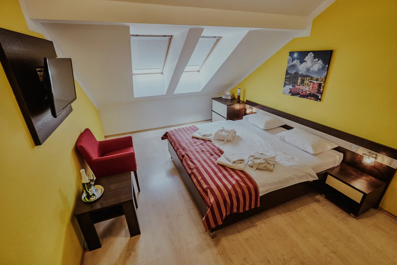 Apartmány na Liptově přímo v areálu Aquaparku Bešeňová, lahev sektu