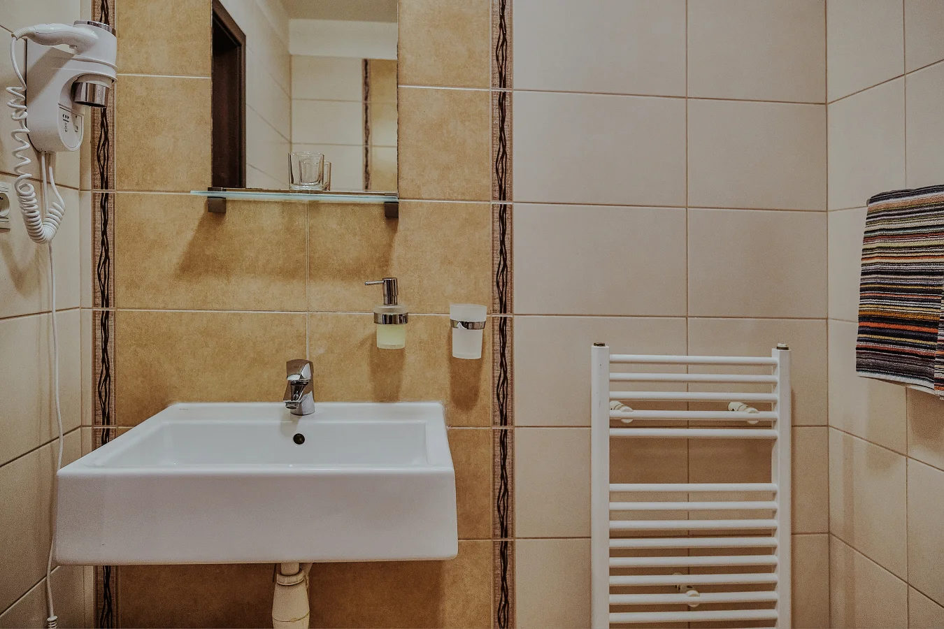 Apartmány na Liptově přímo v areálu Aquaparku Bešeňová, lahev sektu