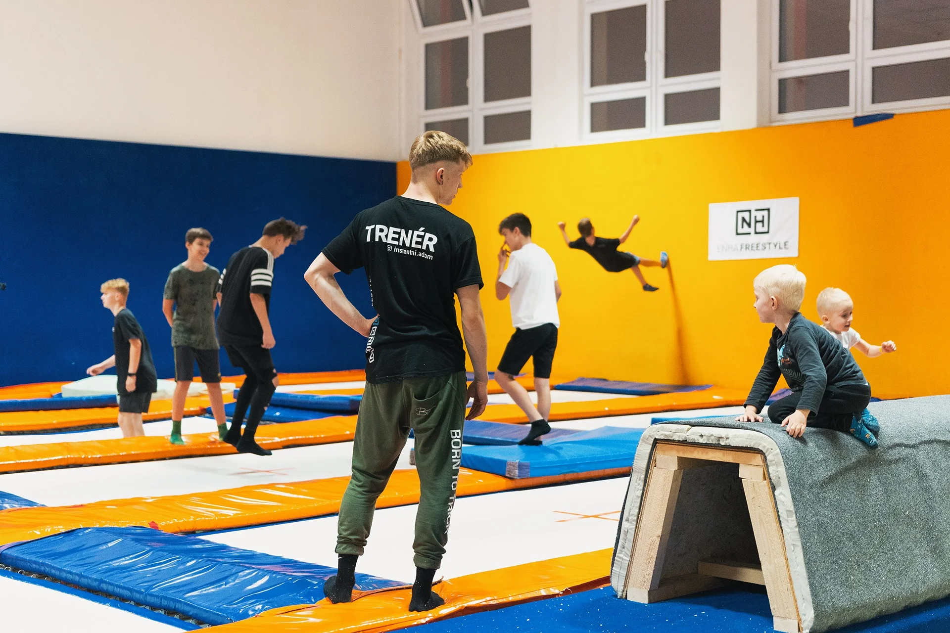 60 minut dovádění na trampolínách pro děti, dospělé i rodiny