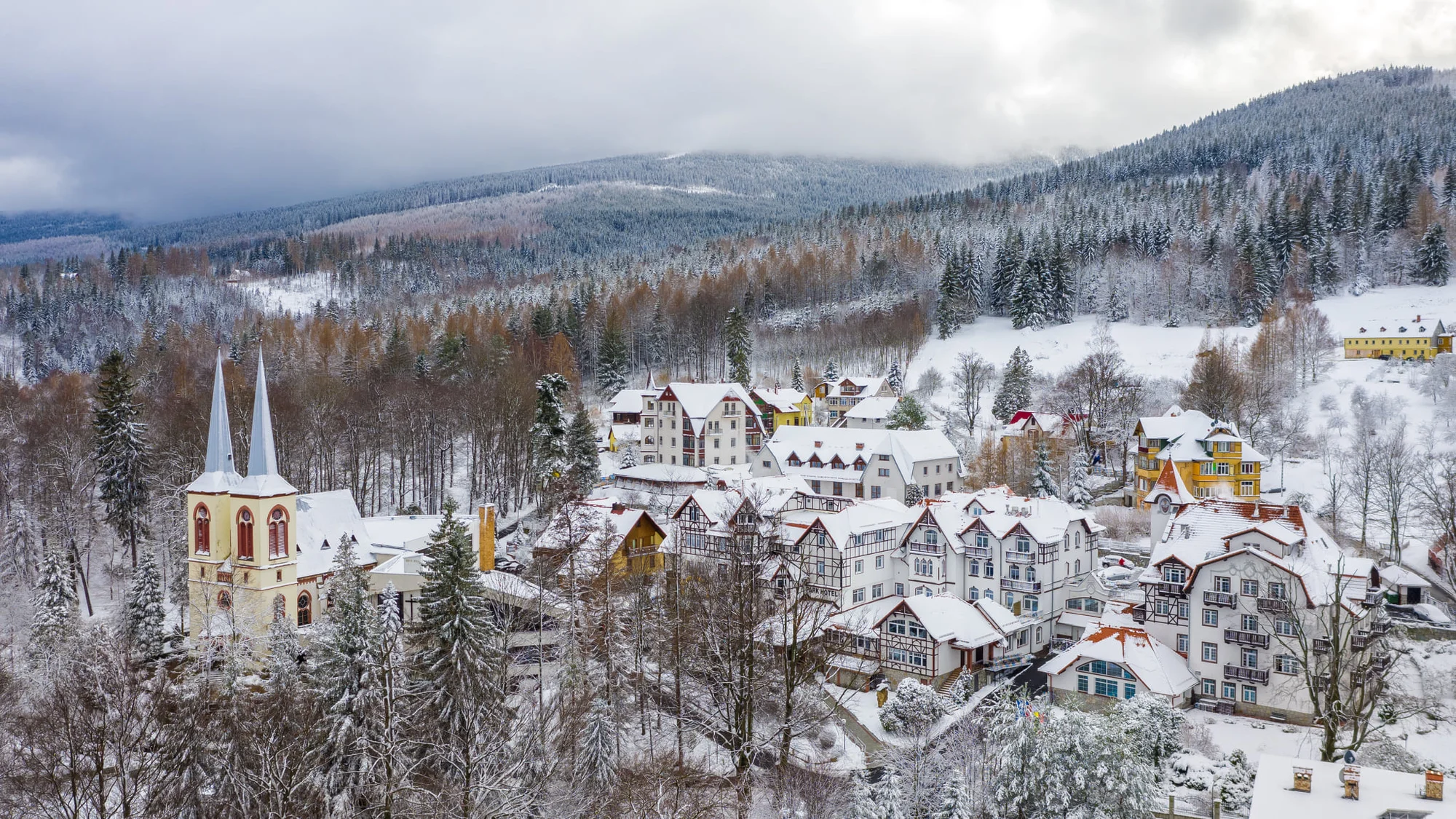 Lázně Świeradów-Zdrój: adults only pobyt s wellness, snídaně či polopenze s tříchodovou večeří