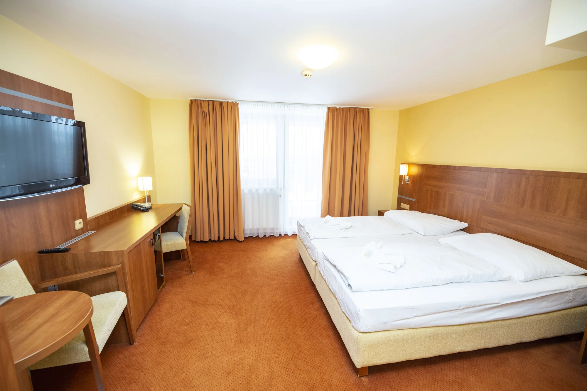 4* pobyt v Rožnově: snídaně či polopenze, neomezeně wellness a bazén i procedury
