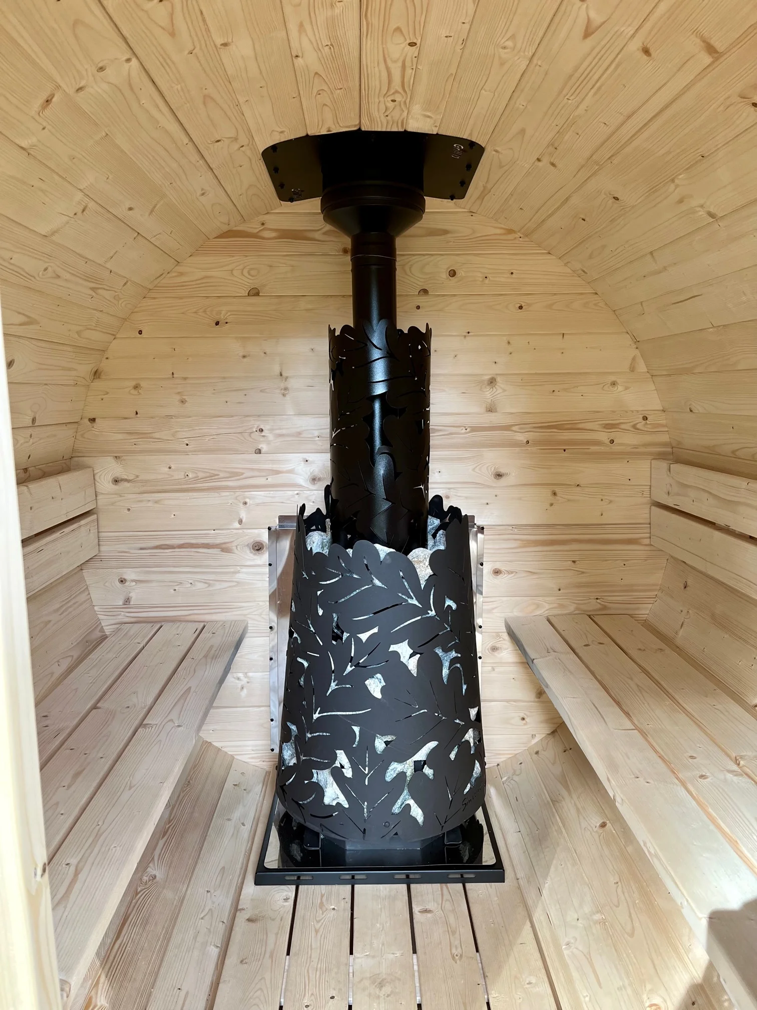 Pobyt se snídaní až pro 4 osoby v plně vybaveném treehousu na jihu Čech: žádné Wi-Fi, jen božský klid a sauna