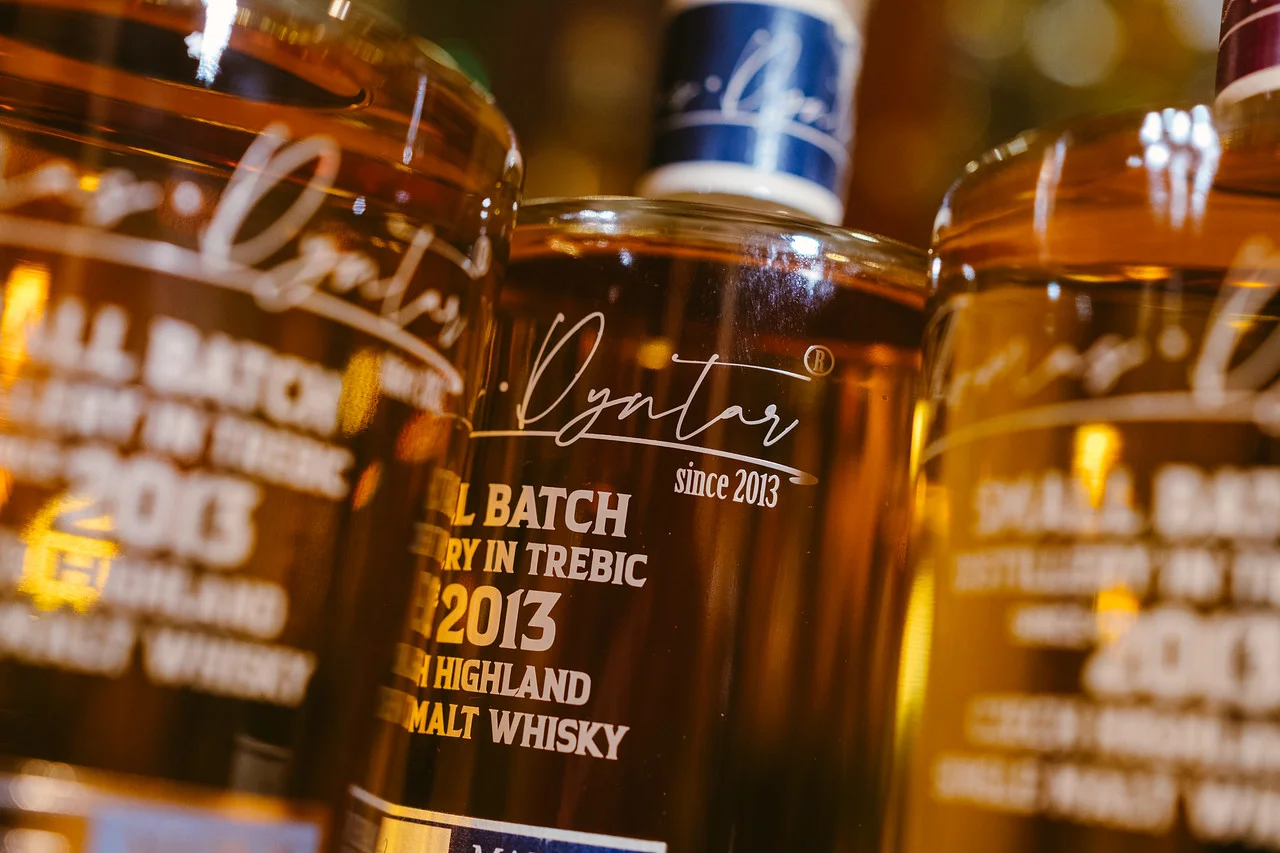 Degustace whisky s tapas a kávou pro dva: 8 vzorků od Thomas Dyntar distillery