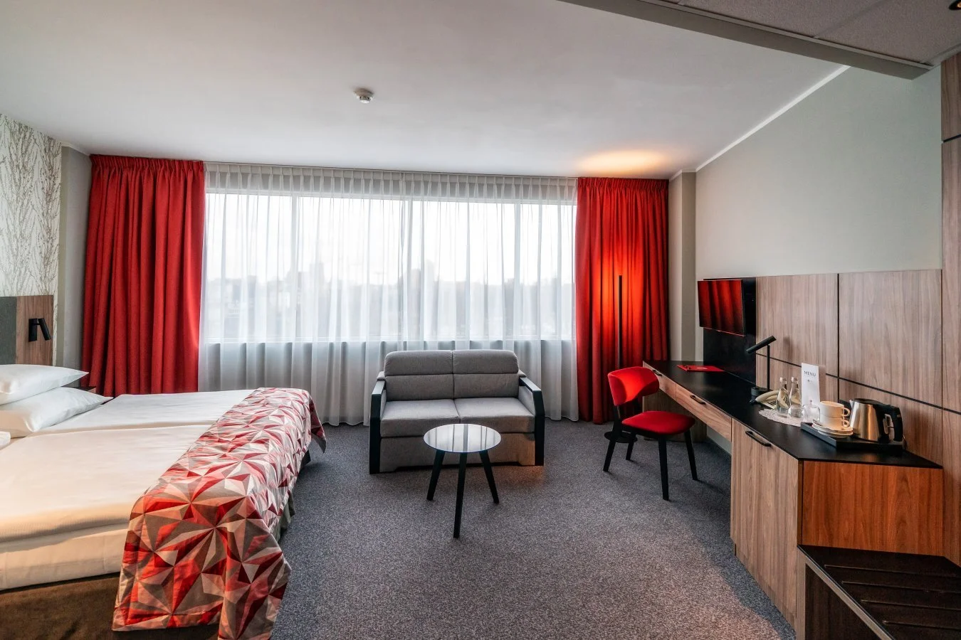 4* pobyt u centra Vratislavi: hotel přímo u Odry, snídaně i sauna, akce 2 děti zdarma
