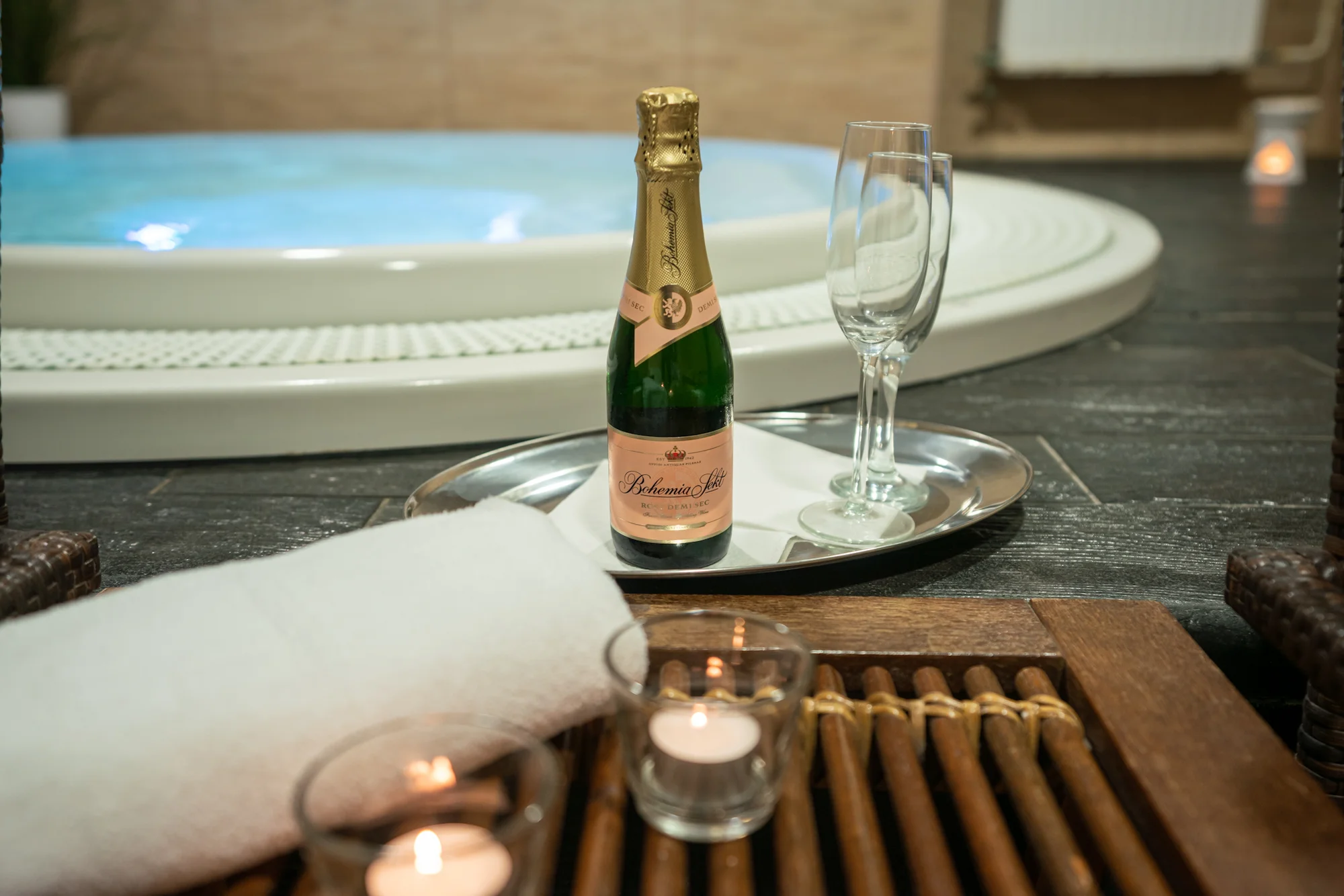 Romantika a relaxace pro dva: 95 minut ve wellness centru a solné jeskyni