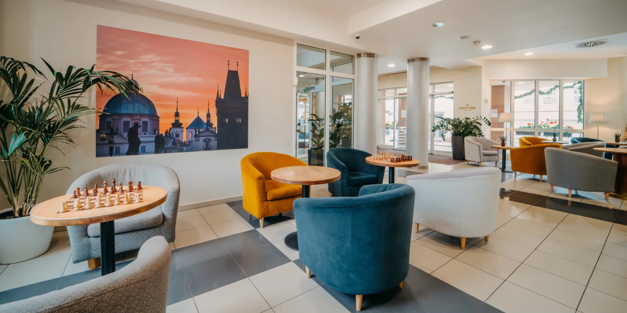 4* pobyt v Praze pro dva: jedna noc i celý týden, snídaně, wellness i fitness