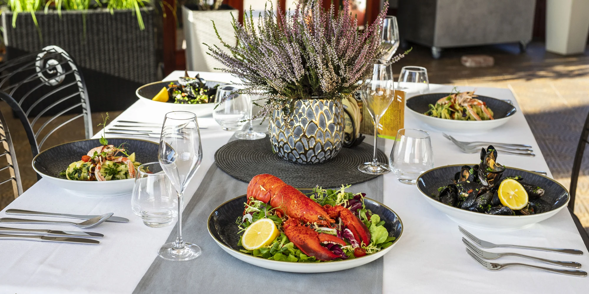 Degustační menu s humřími specialitami: prosecco, předkrm, humr na různé způsoby a dezert