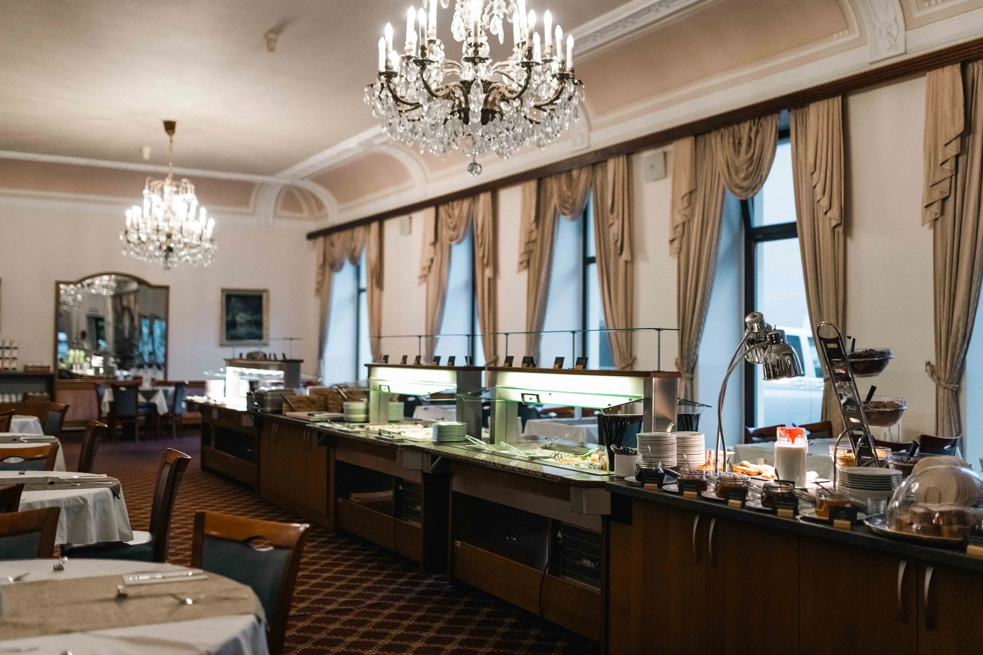 Až 6denní pobyt v OREA Spa Hotelu Bohemia**** v Mariánských Lázních: polopenze i procedury