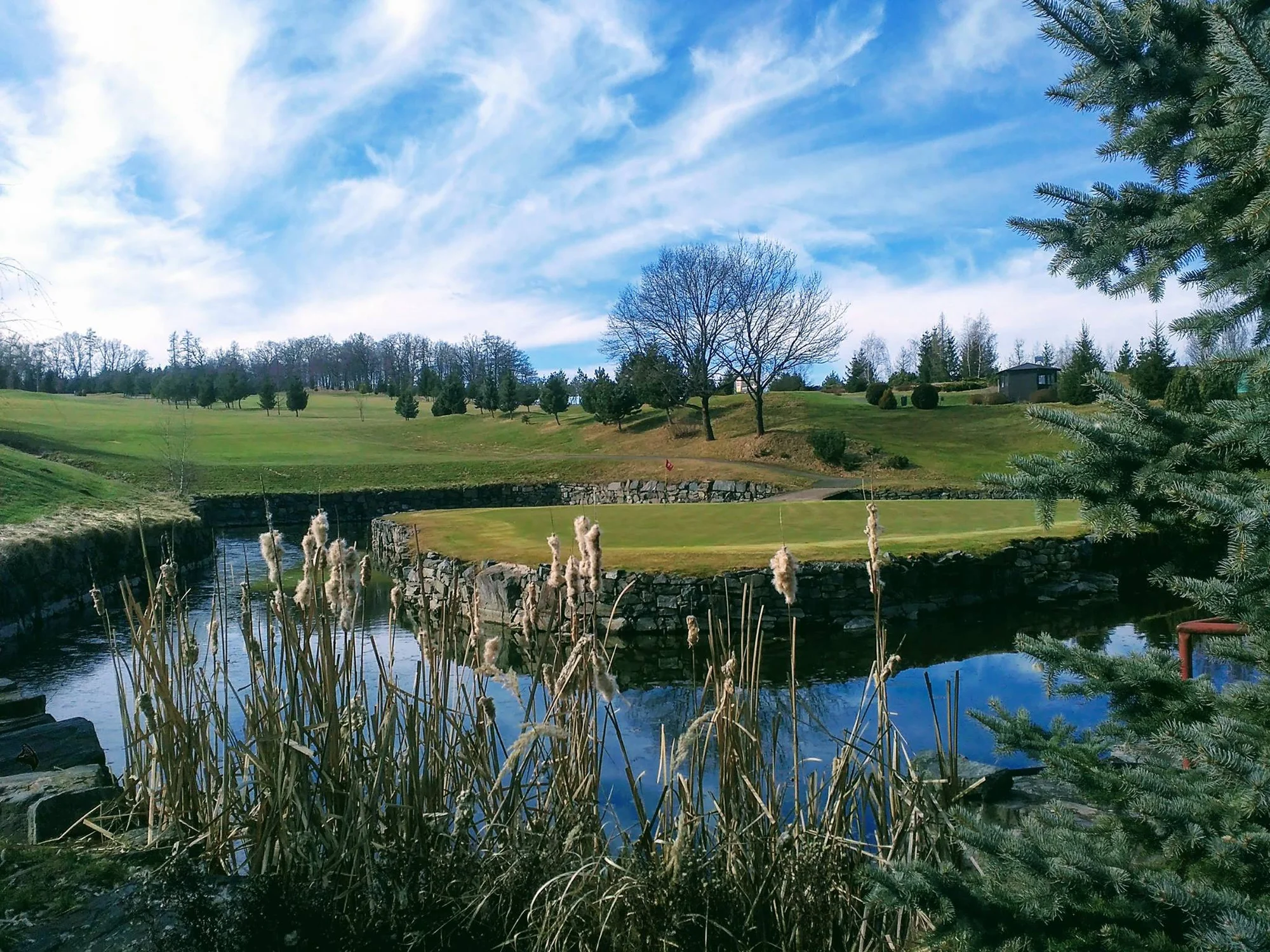 Pobyt v Golf Resortu Konopiště: snídaně, polopenze či plná penze, procedury a neomezený wellness