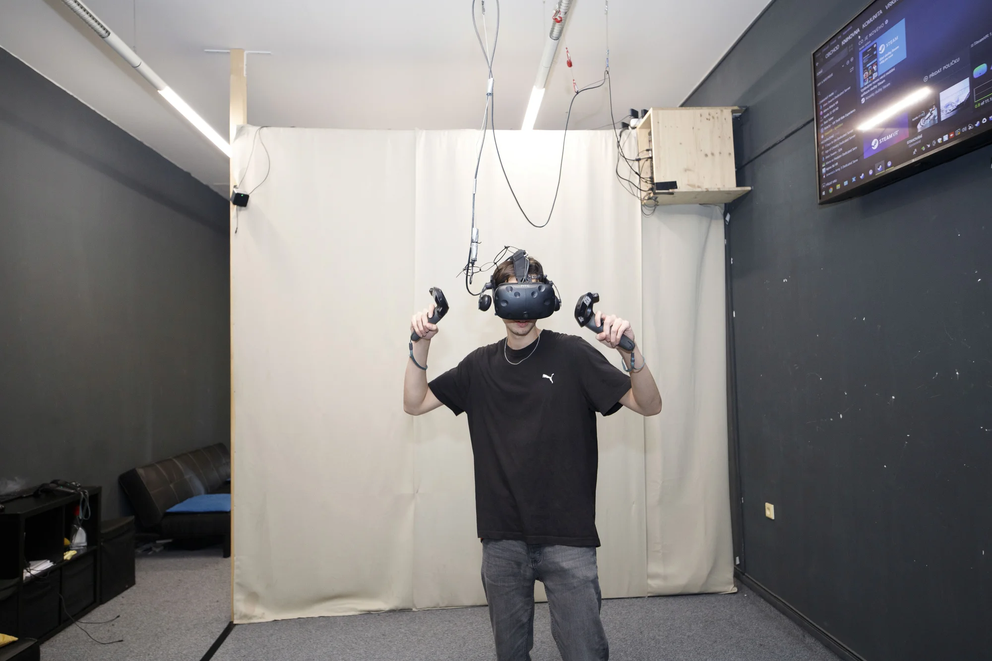 Virtuální realita na špičkovém herním zařízení HTC Vive: 55 minut až pro 4 hráče, mnoho různých her