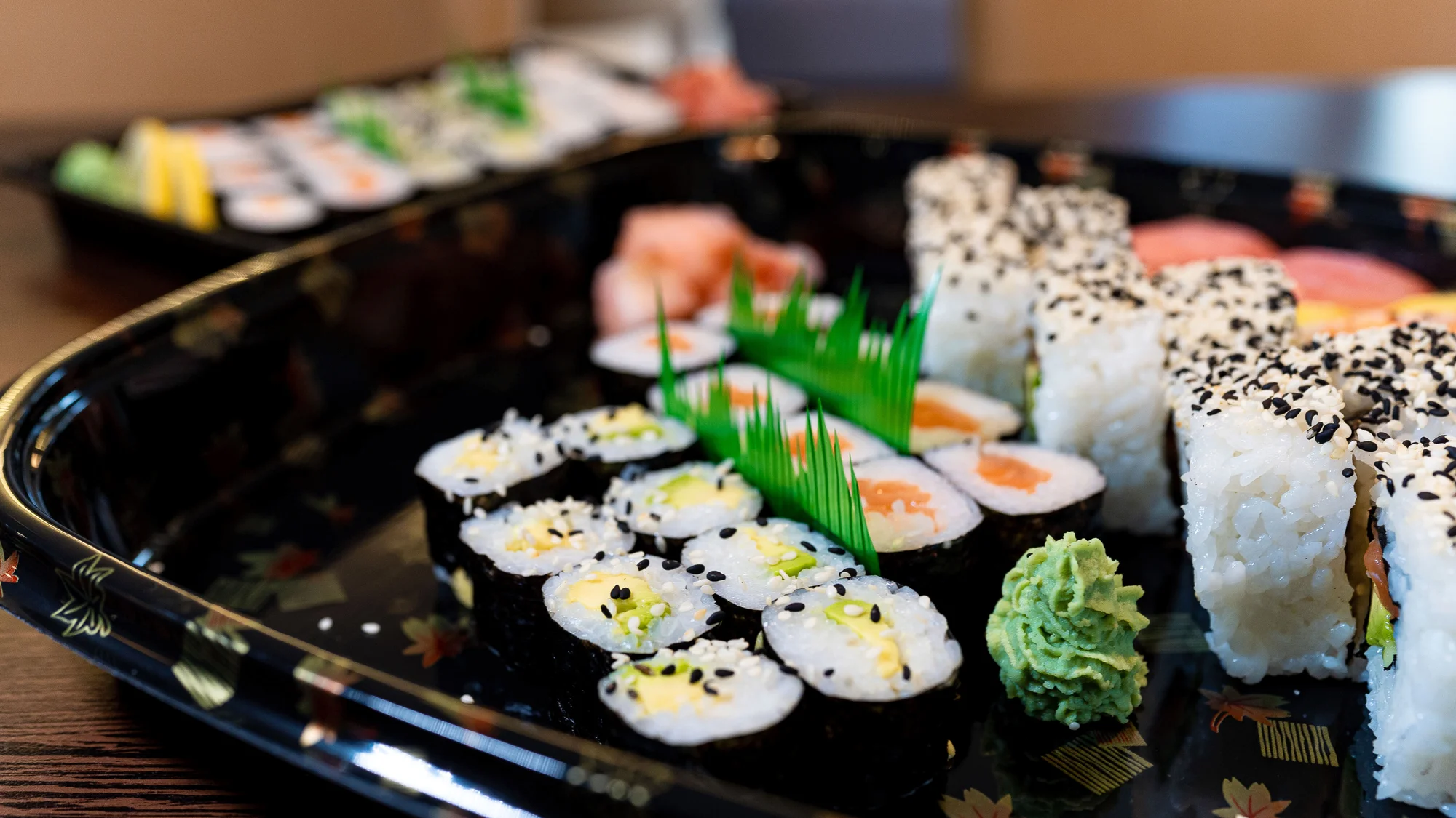 Pardubické Japonsko: sushi sety s 10–36 ks nigiri a maki rolek