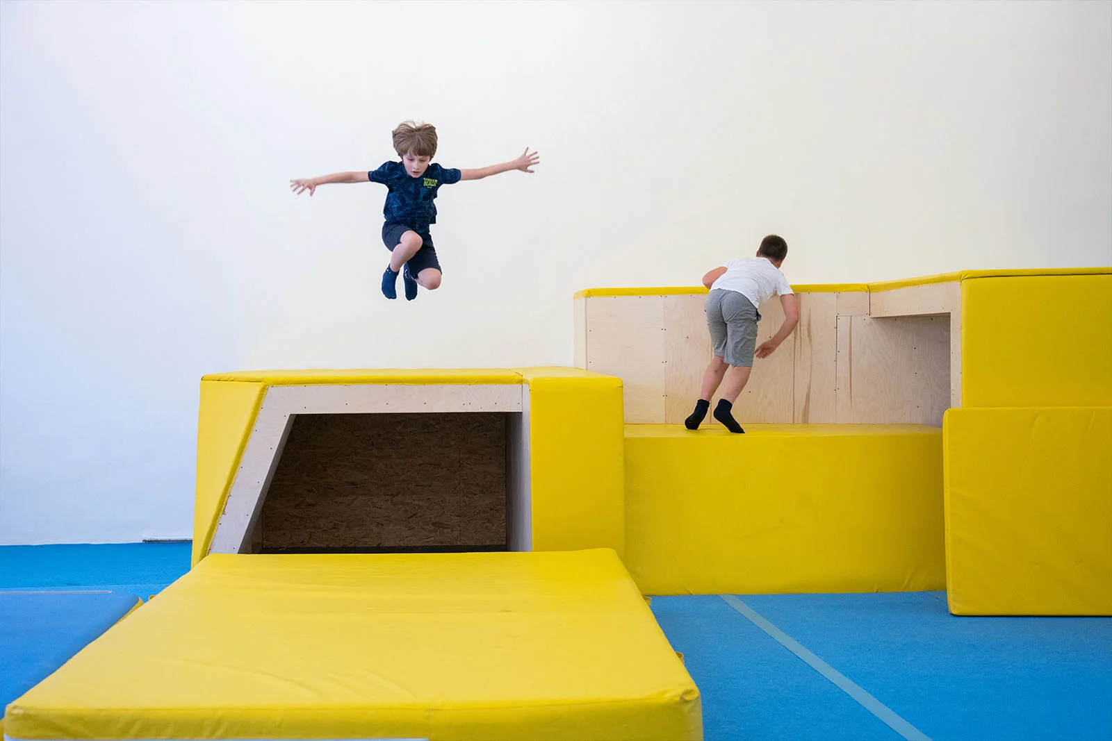 Parkour pro rodiče s dětmi: 120 minut společného tréninku v In Motion Academy