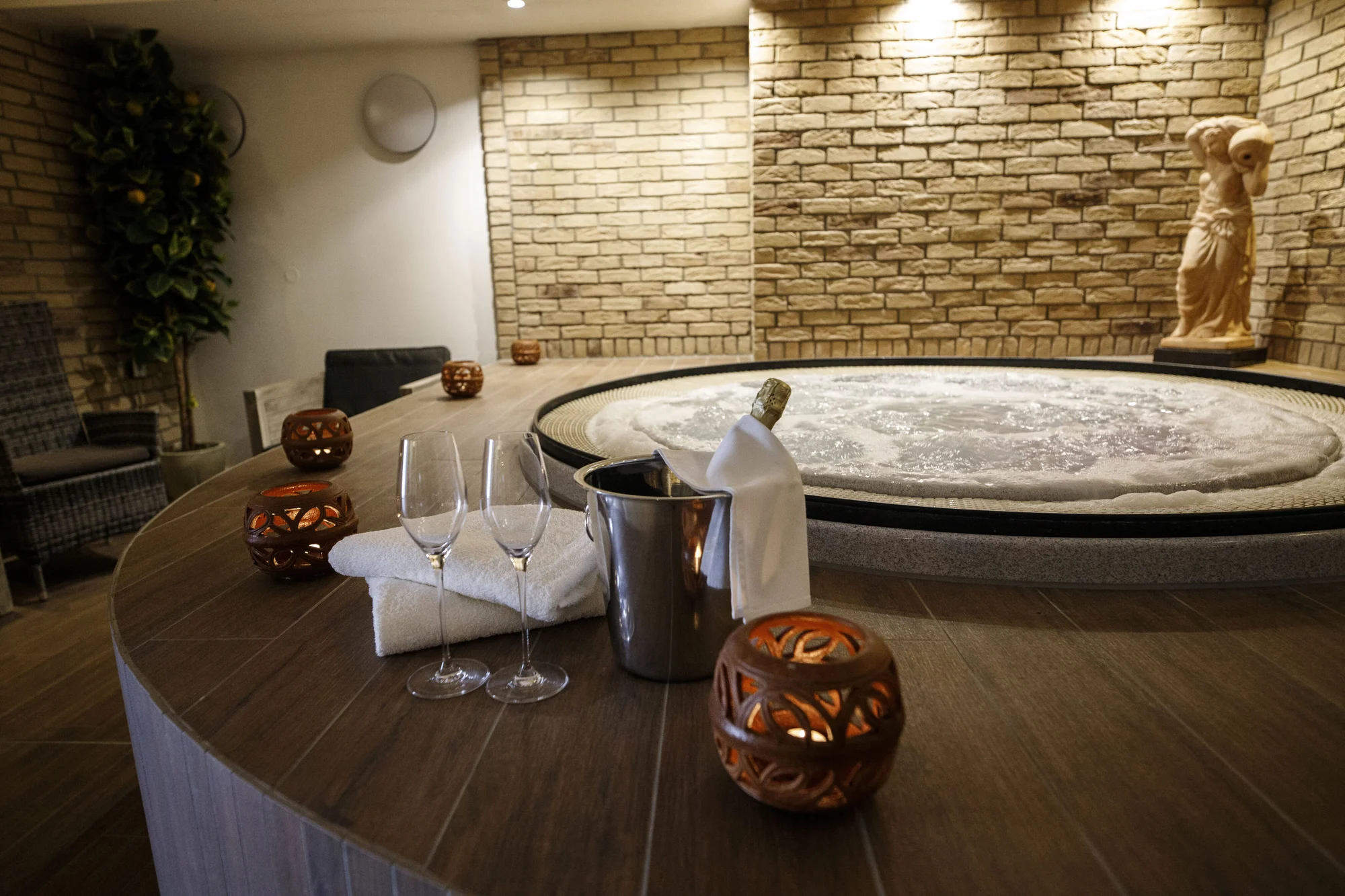 Romantický pobyt v Karlových Varech: krásný výhled, wellness a jídlo