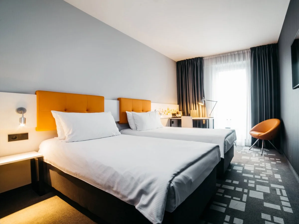 Krásy Krakova: zázemí moderního hotelu se snídaní či polopenzí