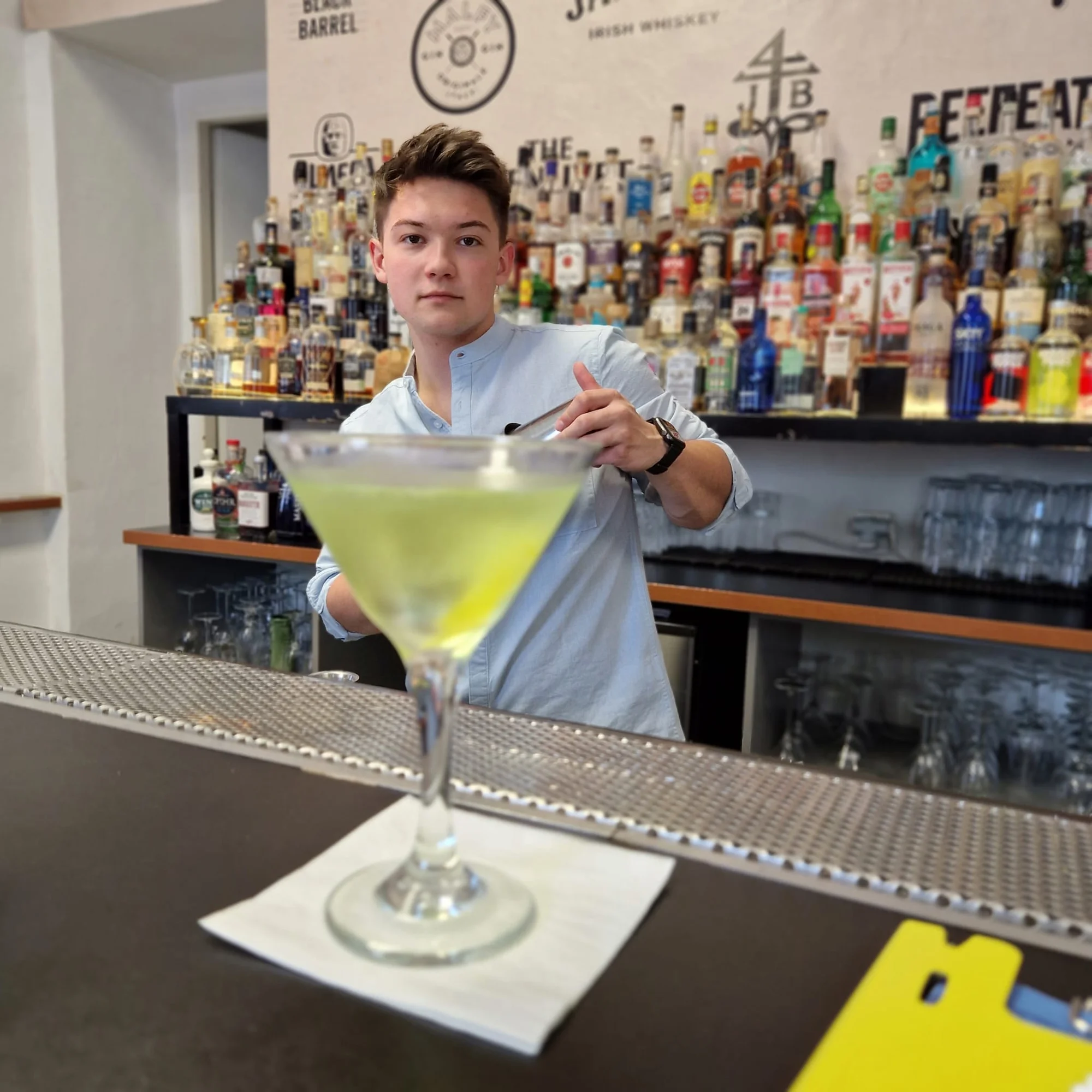 Barmanský jednodenní minikurz pro 1, 2 nebo 4 osoby