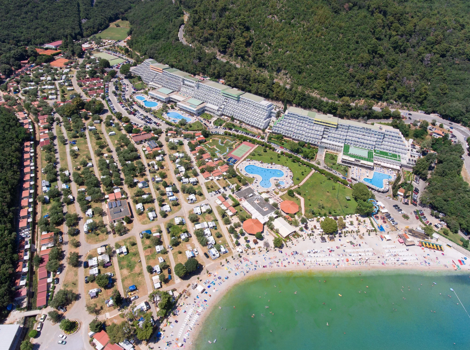 Chorvatský Rabac: mobilní domek pro 4 osoby, blízko pláže, bazény, sportovní a zábavní program