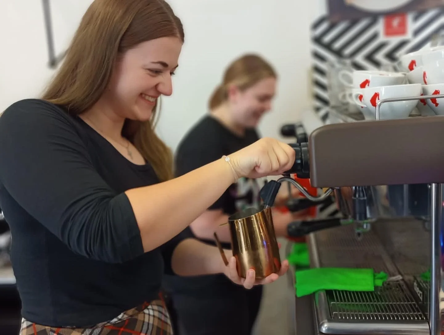 Cupping: zážitková degustace 8 druhů kávy a představení celého procesu