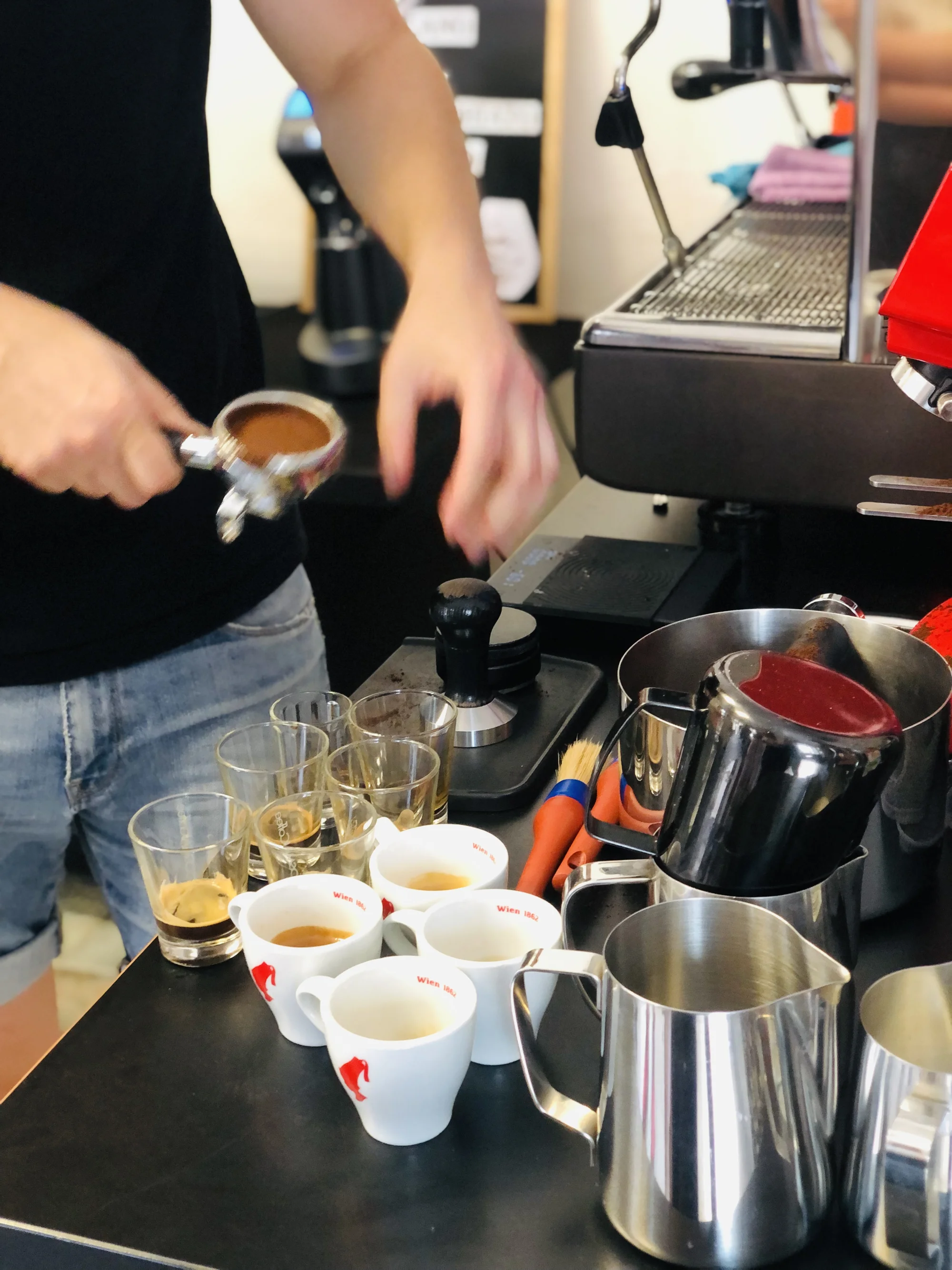 Cupping: zážitková degustace 8 druhů kávy a představení celého procesu