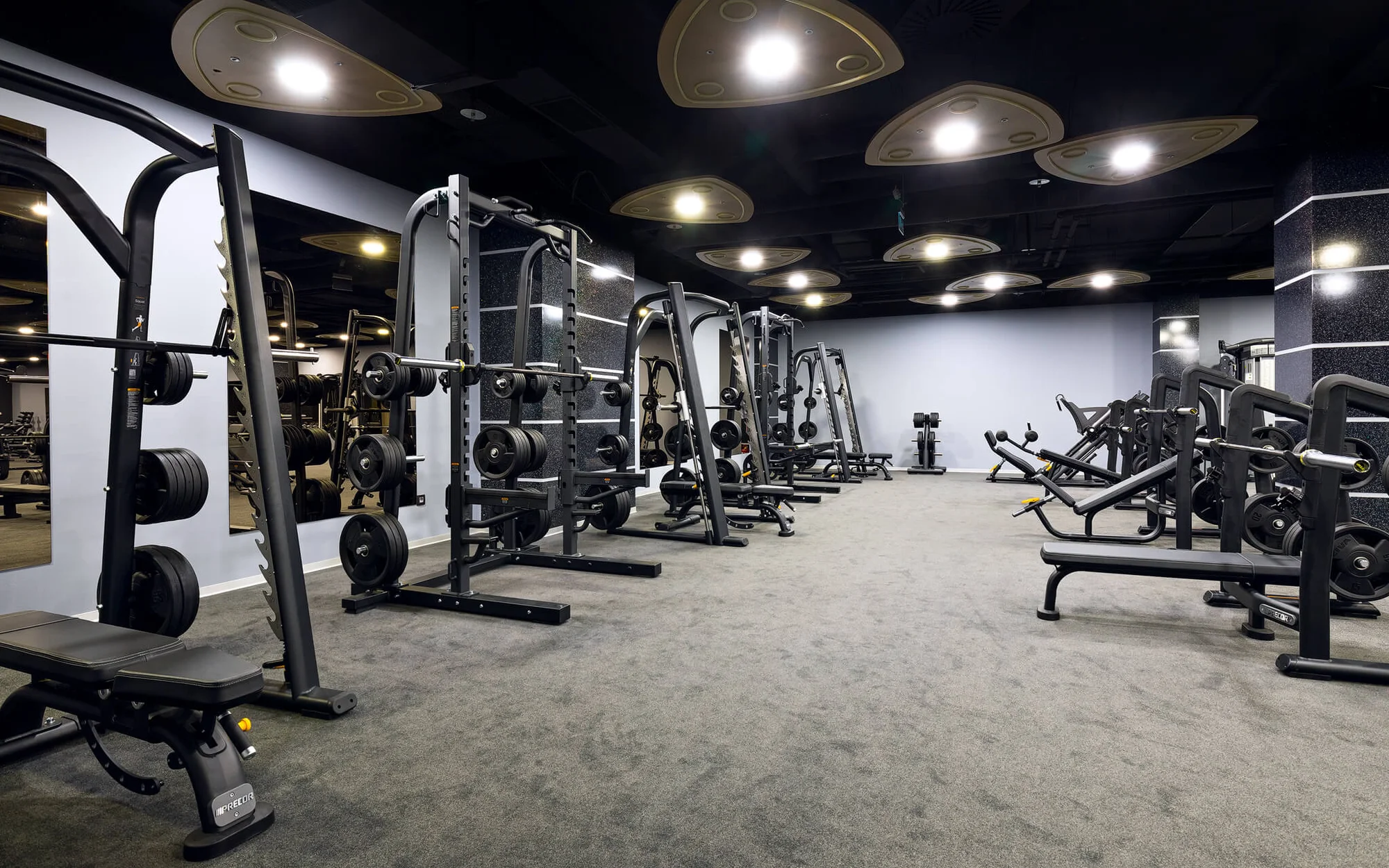 Jeden neomezený vstup do fitka a finské sauny na třinácti pobočkách Max fitness