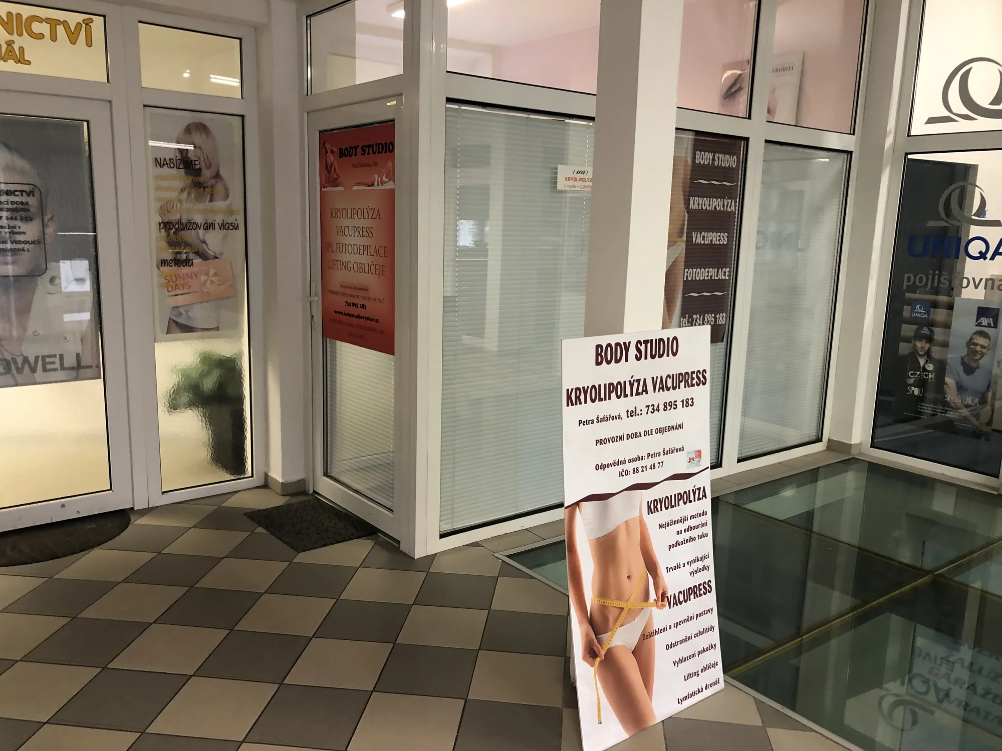 1 nebo 2 ošetření: bezbolestné neinvazivní ošetření vybrané partie kryolipolýzou