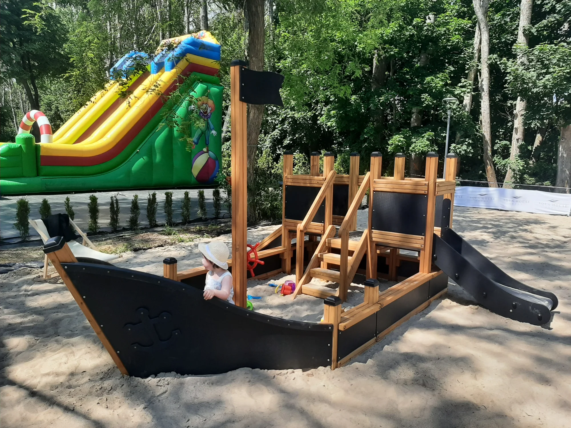 Aqua House u pláže v Sopotech: možnost snídaně, super zázemí pro rodiny a aquapark hned vedle