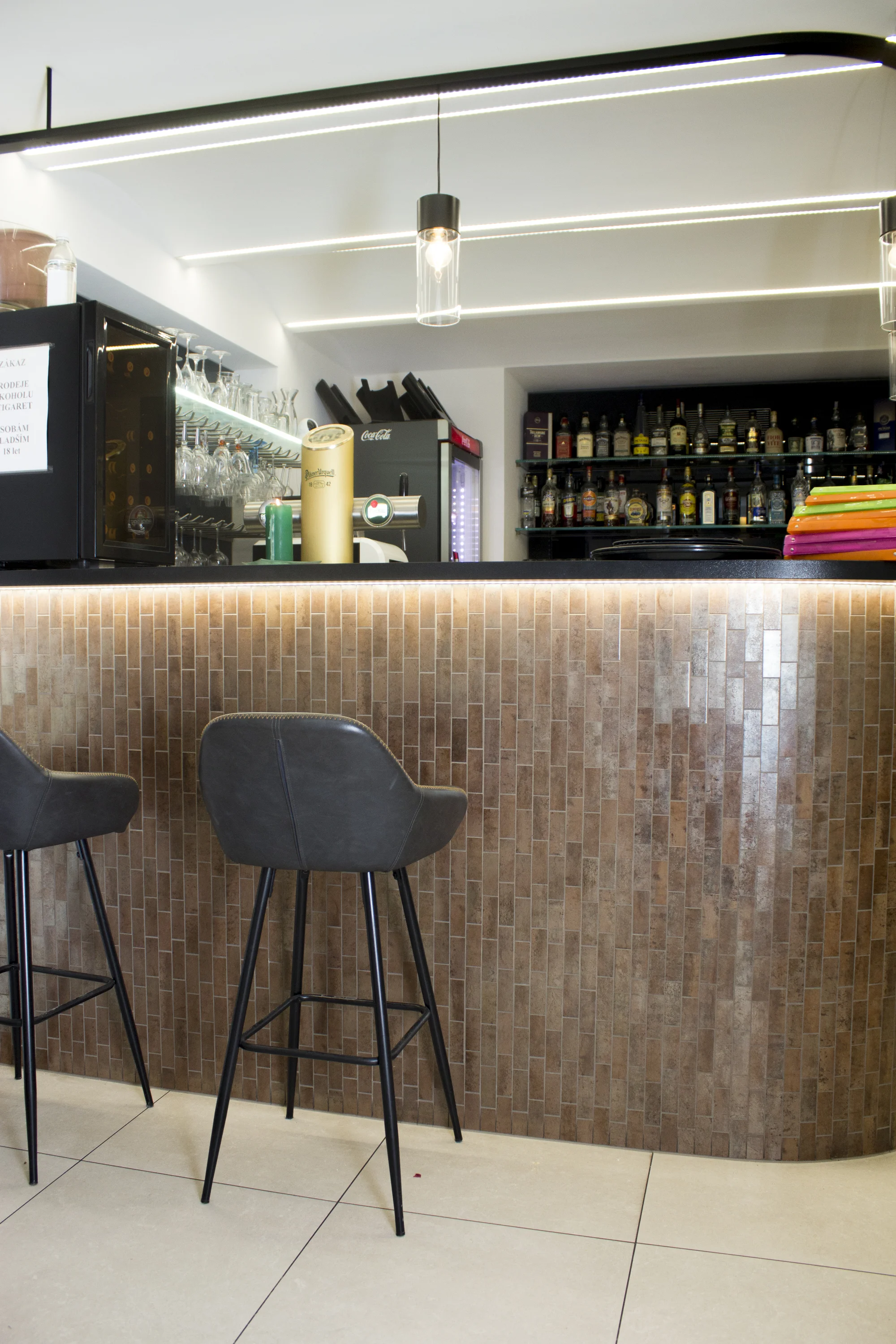 Burger pro 2 osoby dle výběru: hovězí a kuřecí maso i steak z lososa