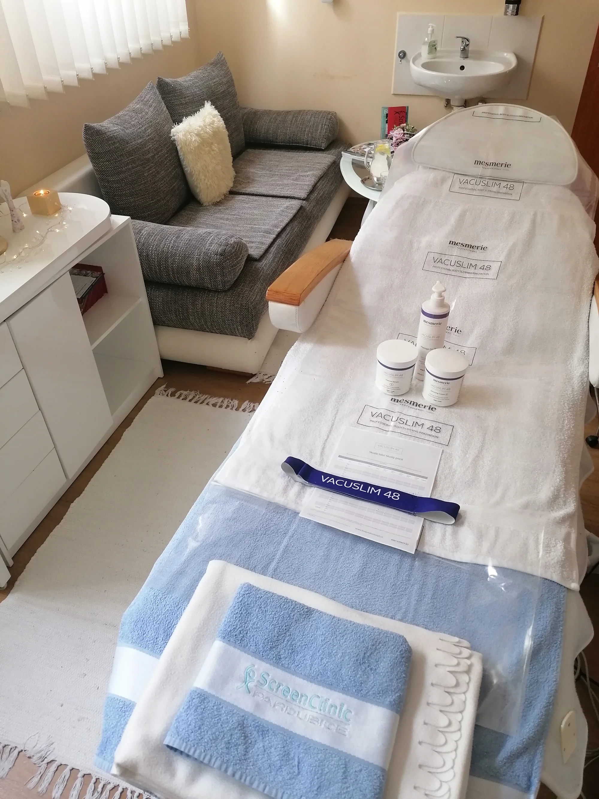 Zeštíhlující a anticelulitidní ošetření: sérum, krém a vakuový pytel, měření před a po