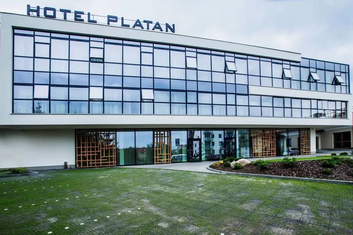 Až 15 dní v moderním hotelu v Gdaňsku: polopenze a relax v saunách